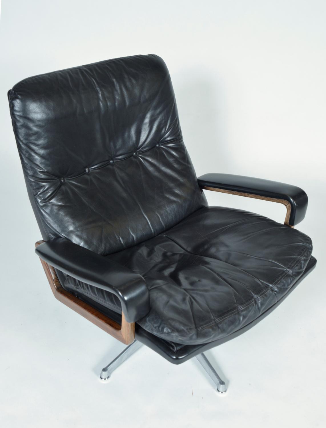 Strässle Midcentury Black Leather King Lounge Swivel Chair André Vandenbeuck 60s en vente 7