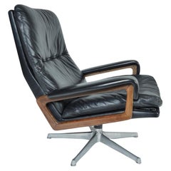 Lounge Chairs