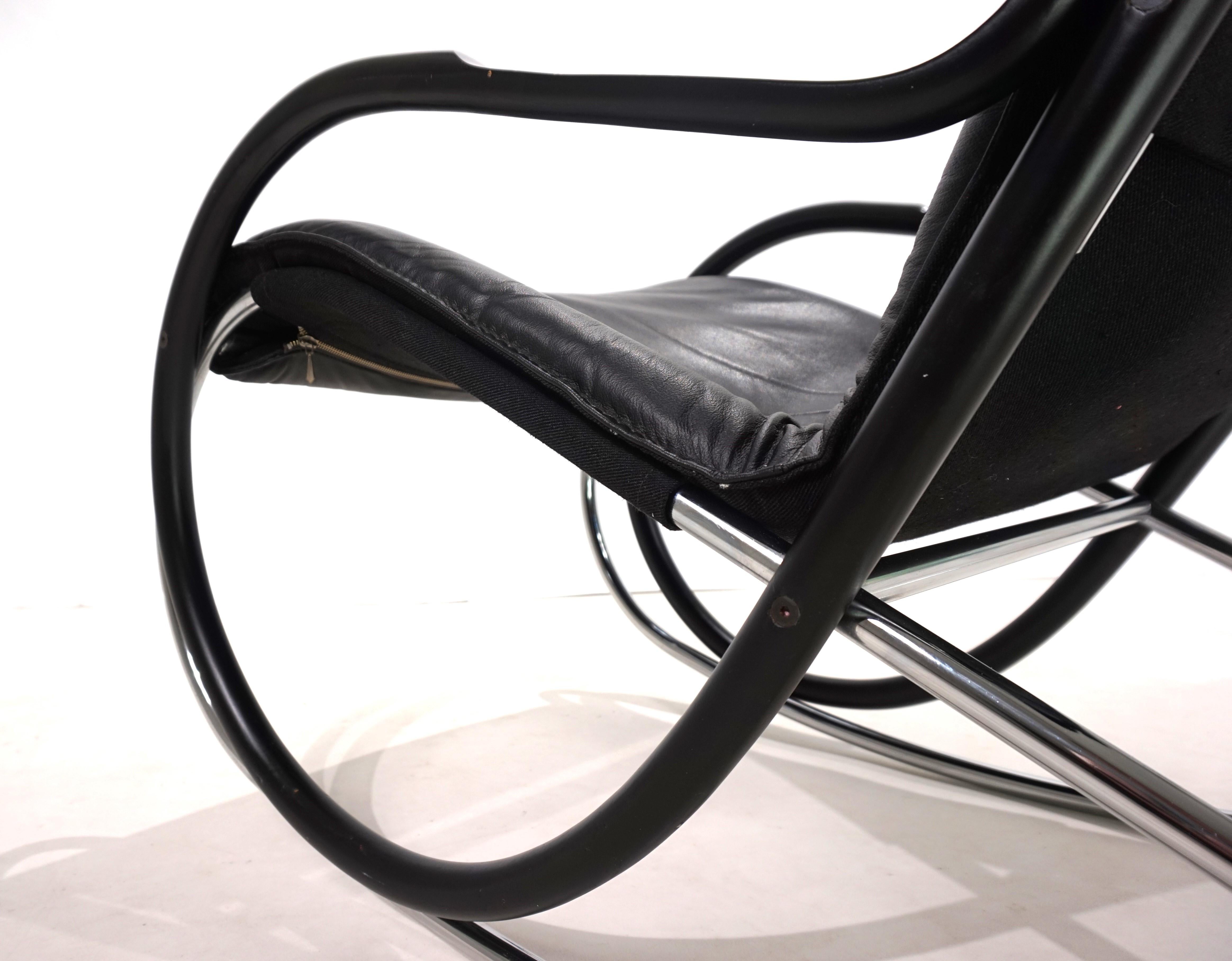 Strässle Nonna rocking chair by Paul Tuttle, 1972 For Sale 8