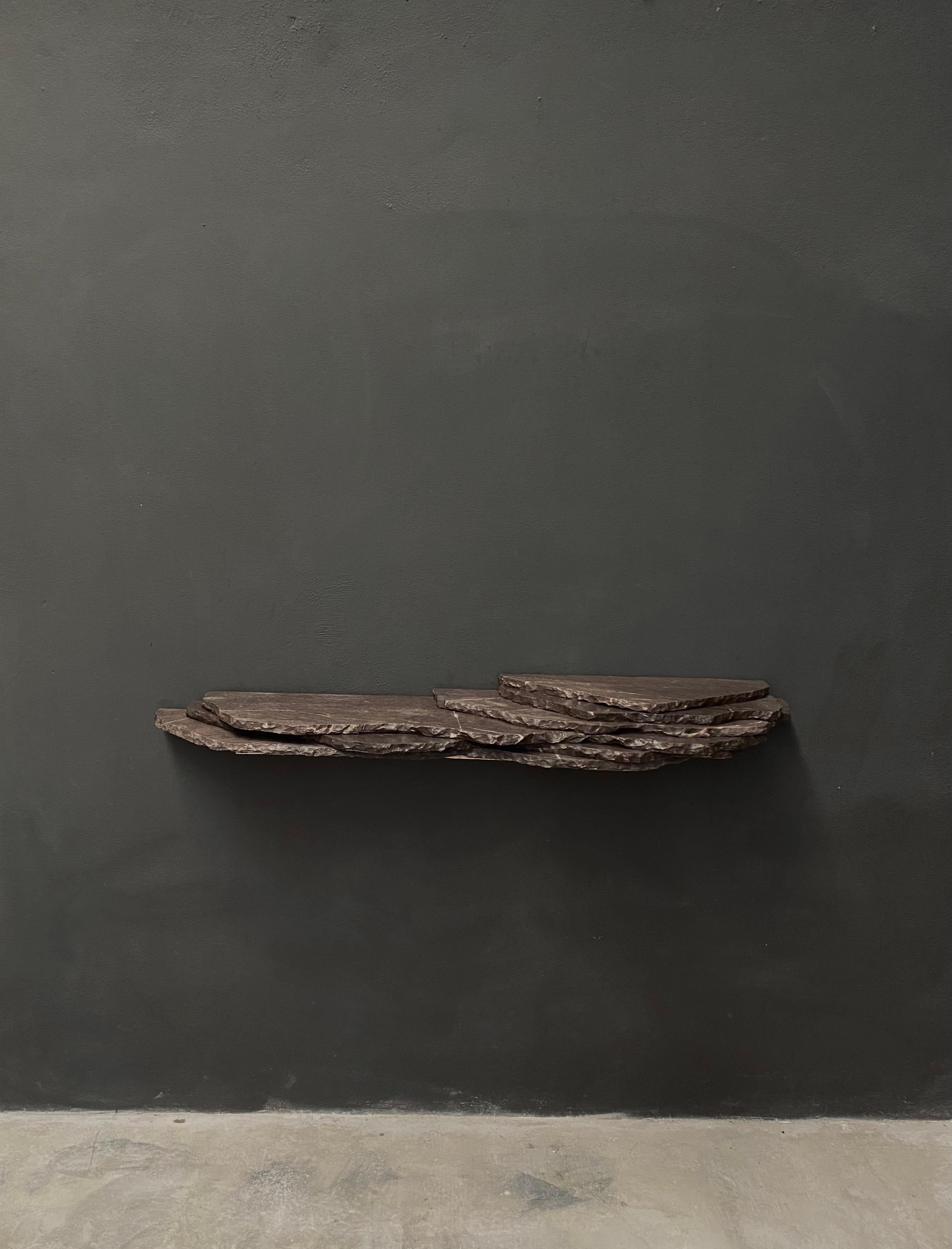 Strata-Konsole von Andres Monnier
Einzigartig
Abmessungen: T 25 x B 150 x H 12 cm.
MATERIAL: grauer Marmor.

Biografie des Designers

Treko concrete ist ein mexikanisches Studio mit Sitz in Ensenada, das sich zum Ziel gesetzt hat, funktionale,