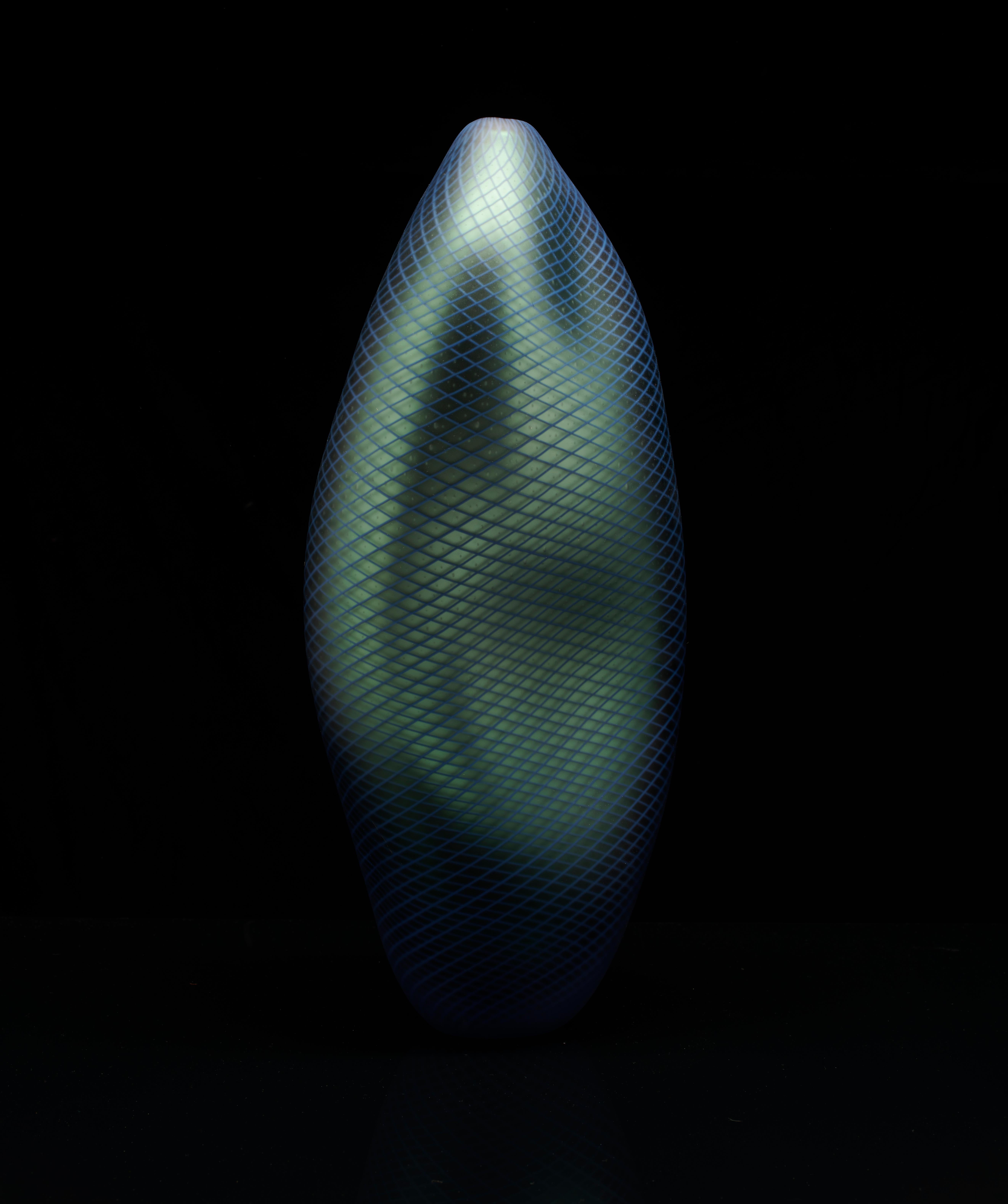 Stratiform Ferro Reticello 001, a unique glass sculpture in teal by Liam Reeves 2