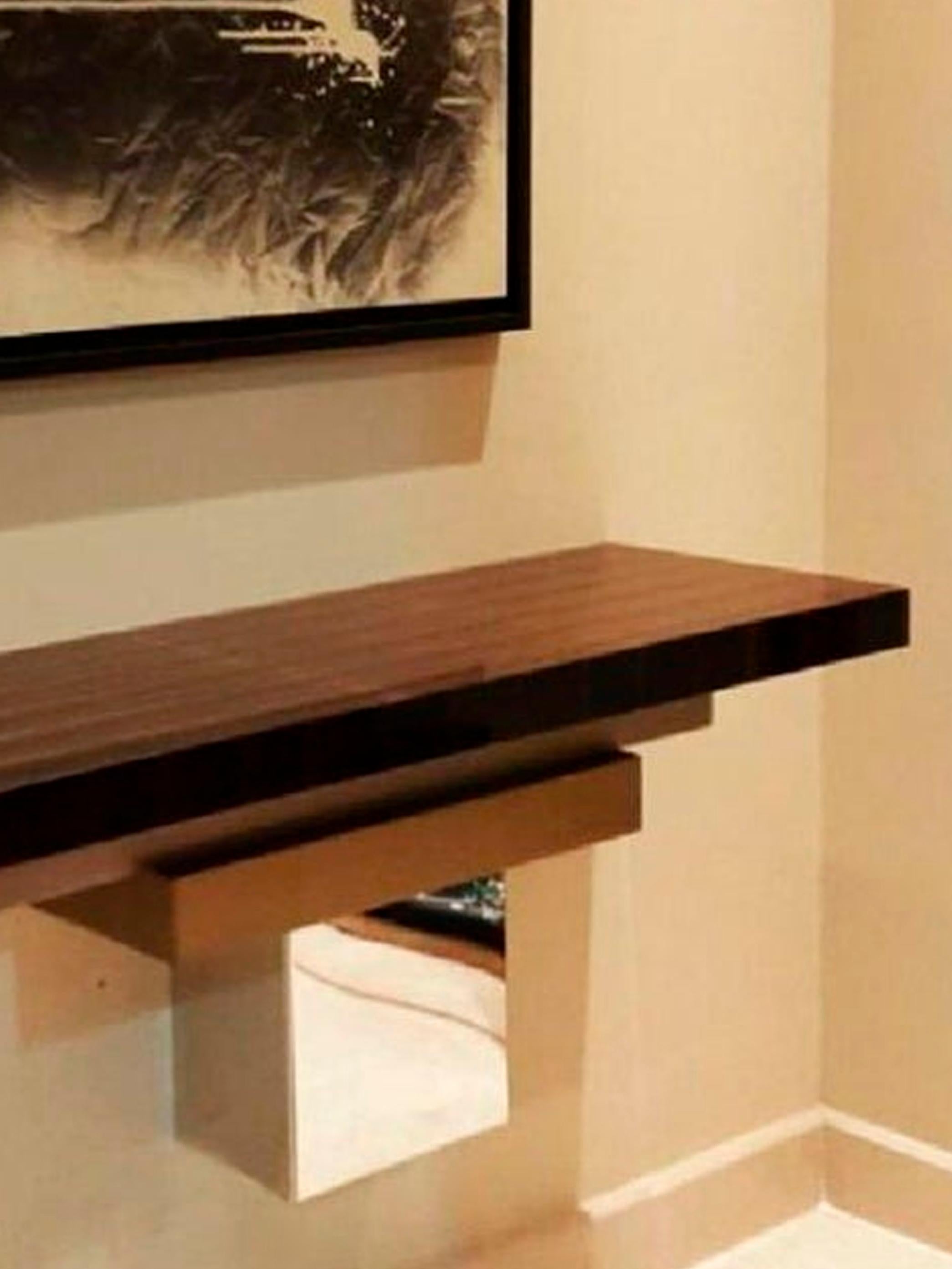 Stratos S, Consola mural con tapa de macasar natural en venta 1