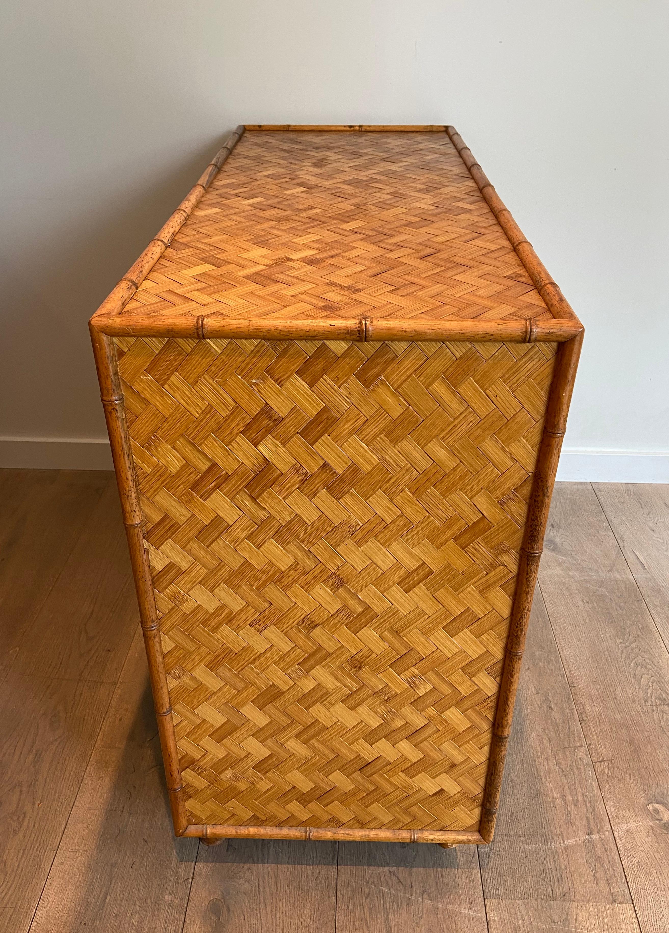French Straw and Bamboo Marquetry Chest of Drawers with Chinese Brass Handles, Italian