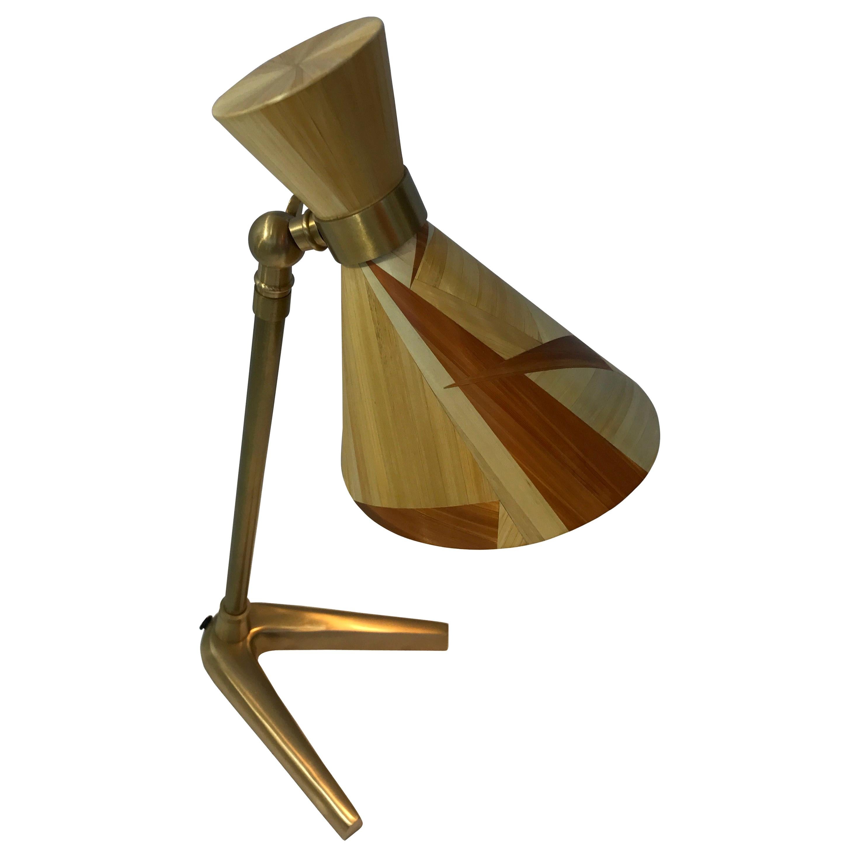 Straw Marquetry and Brass French Table Lamp For Sale