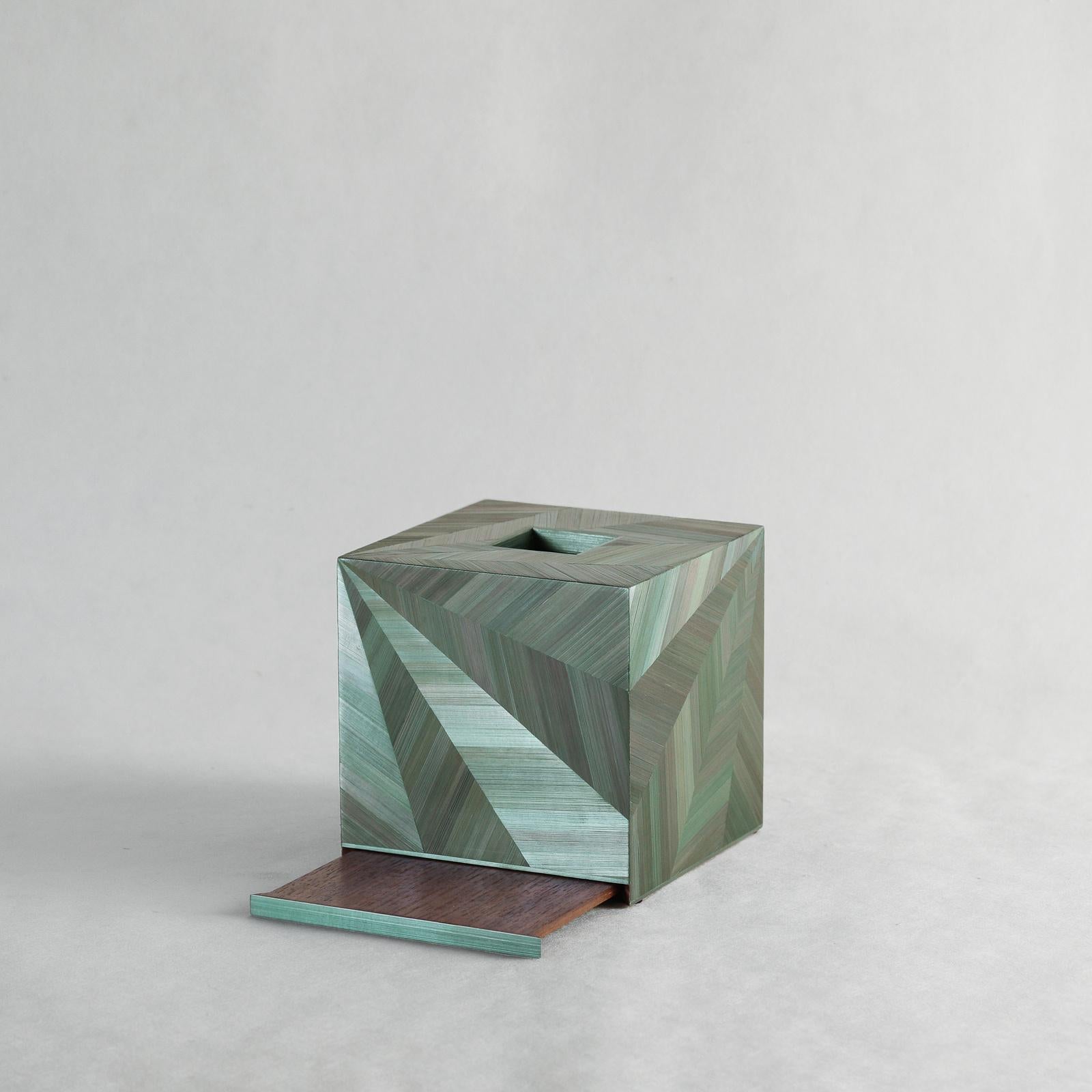 Thai Straw Marquetry Mirror Tissue Box Square in Malachite Colour by Alexander Lamont For Sale