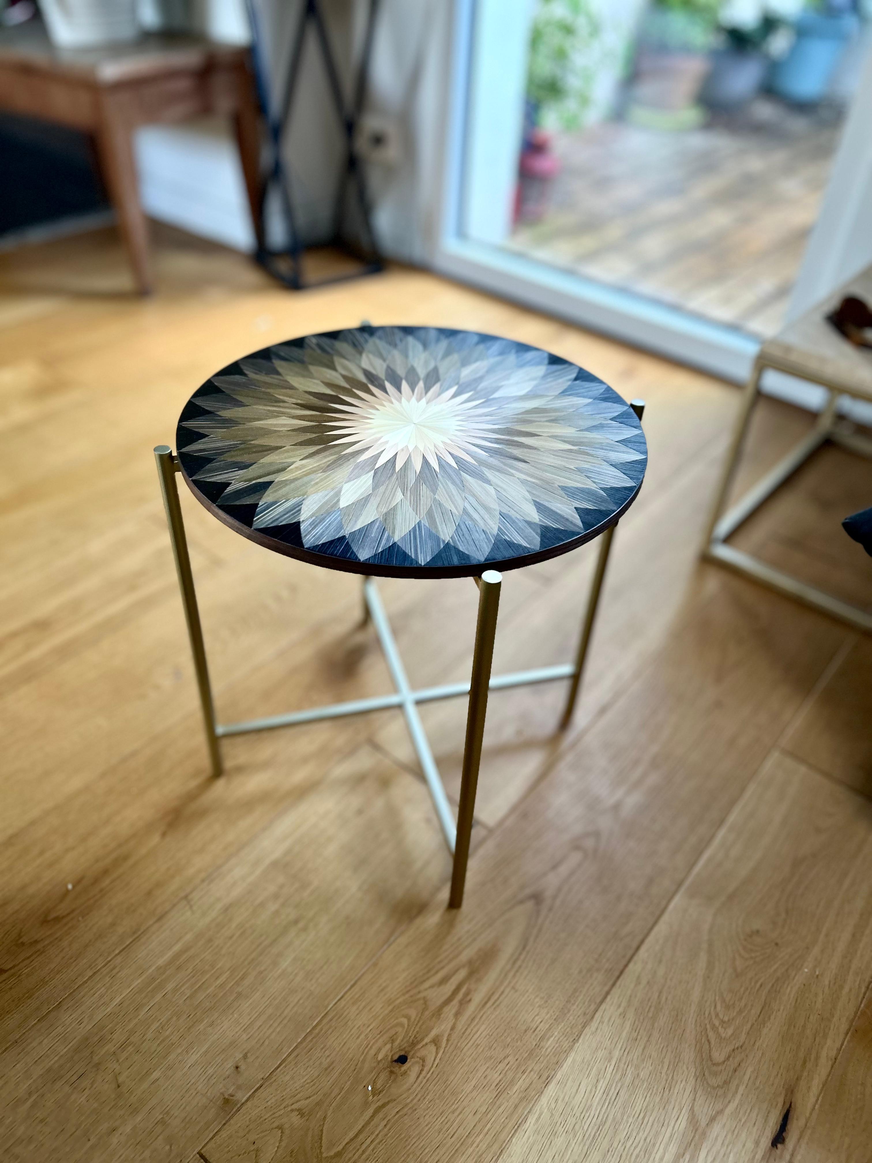 Straw Side table For Sale 2