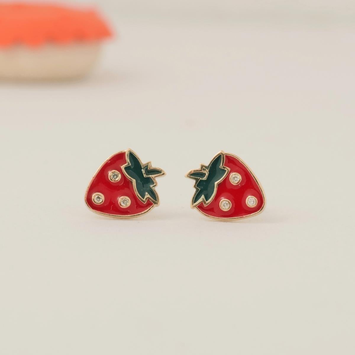 Art Deco Strawberry Diamond Kids Studs in 14k Solid Gold (Certified) For Sale