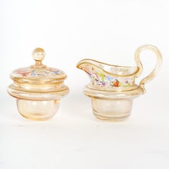 Piatto a forma di fragola in cristallo di Boemia.