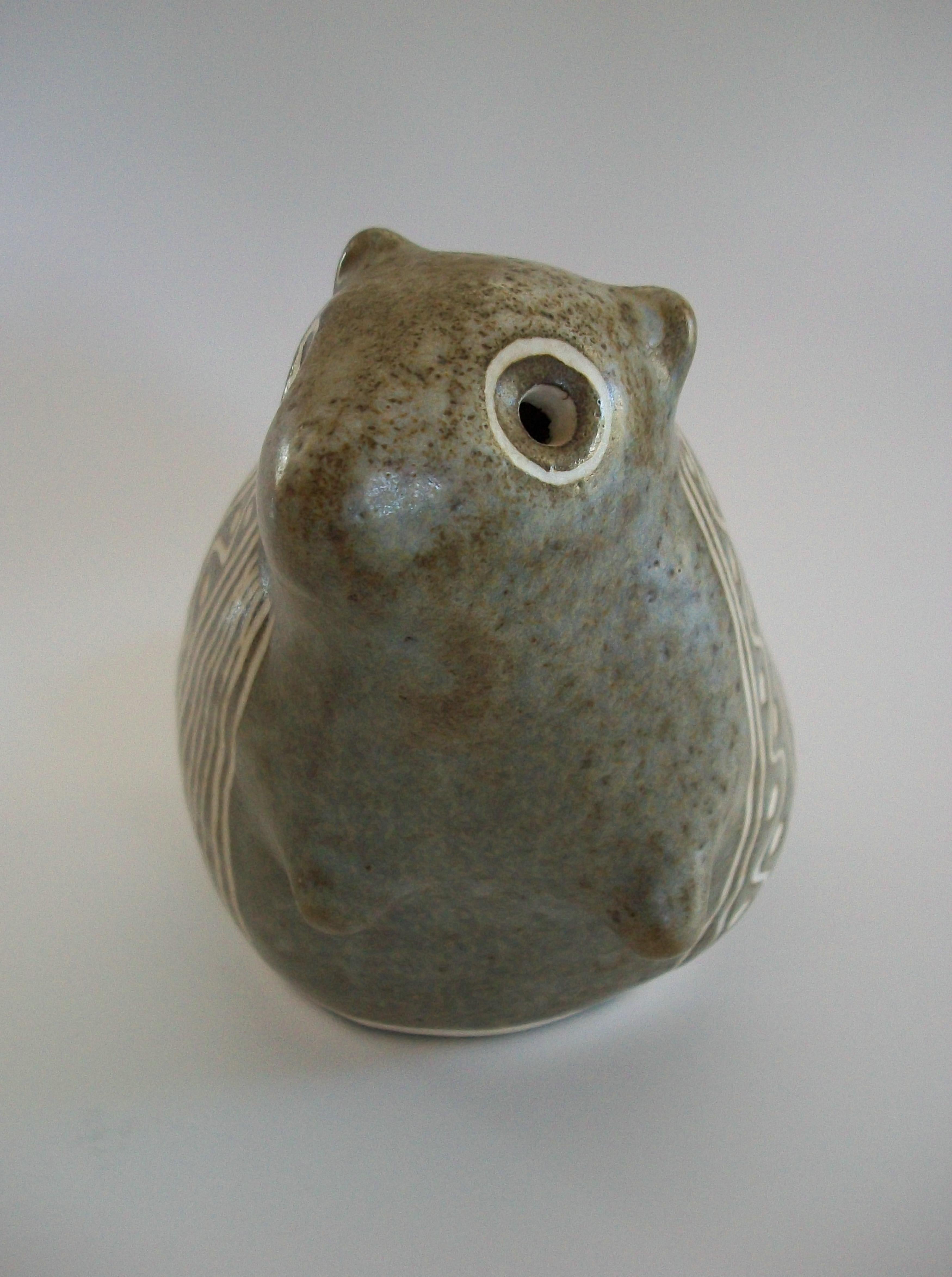 Canadian STRAWBERRY HILL - Studio Pottery Sgraffito Beaver Figure - Canada - Circa 1970's For Sale