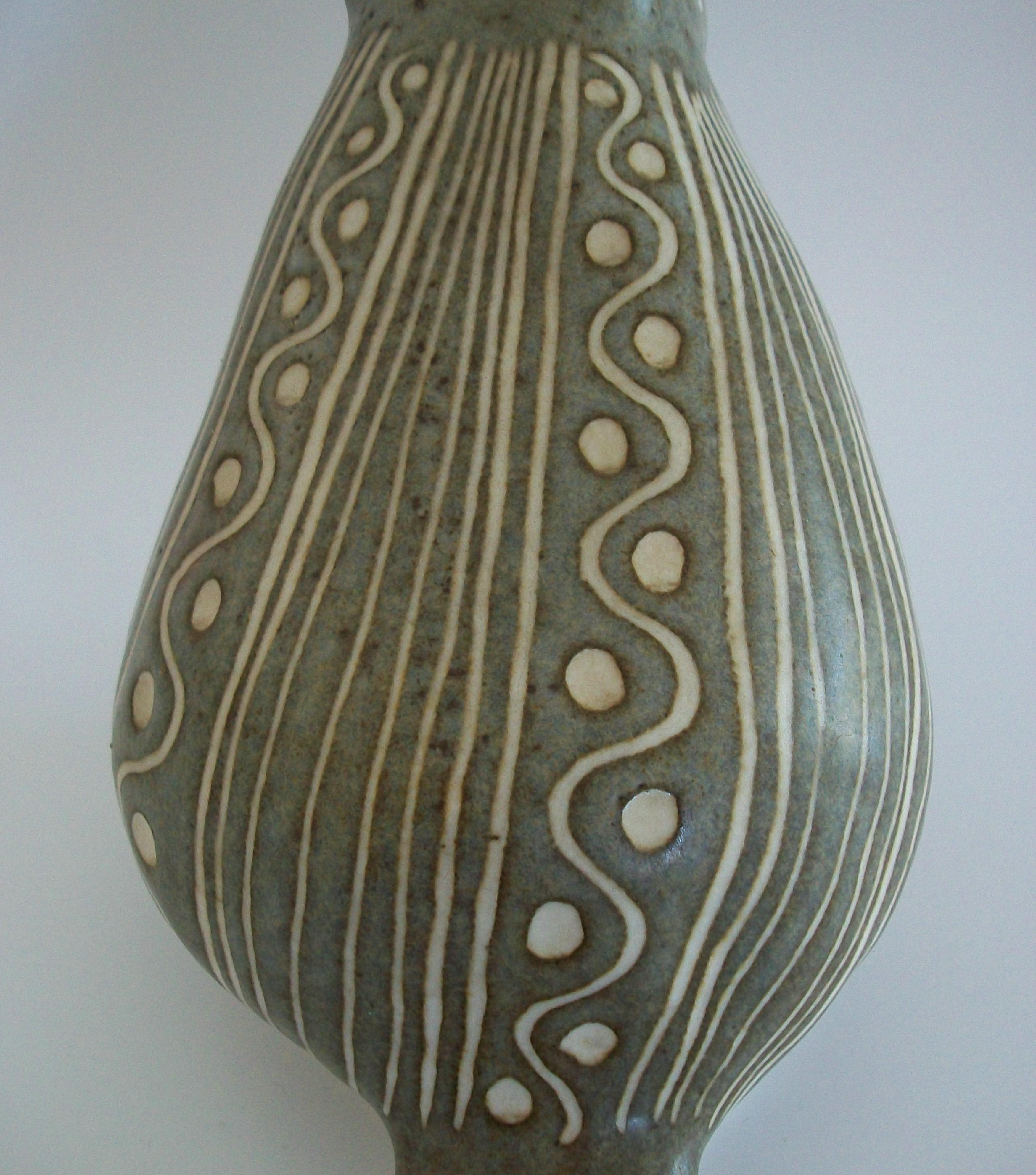20th Century STRAWBERRY HILL - Studio Pottery Sgraffito Beaver Figure - Canada - Circa 1970's For Sale