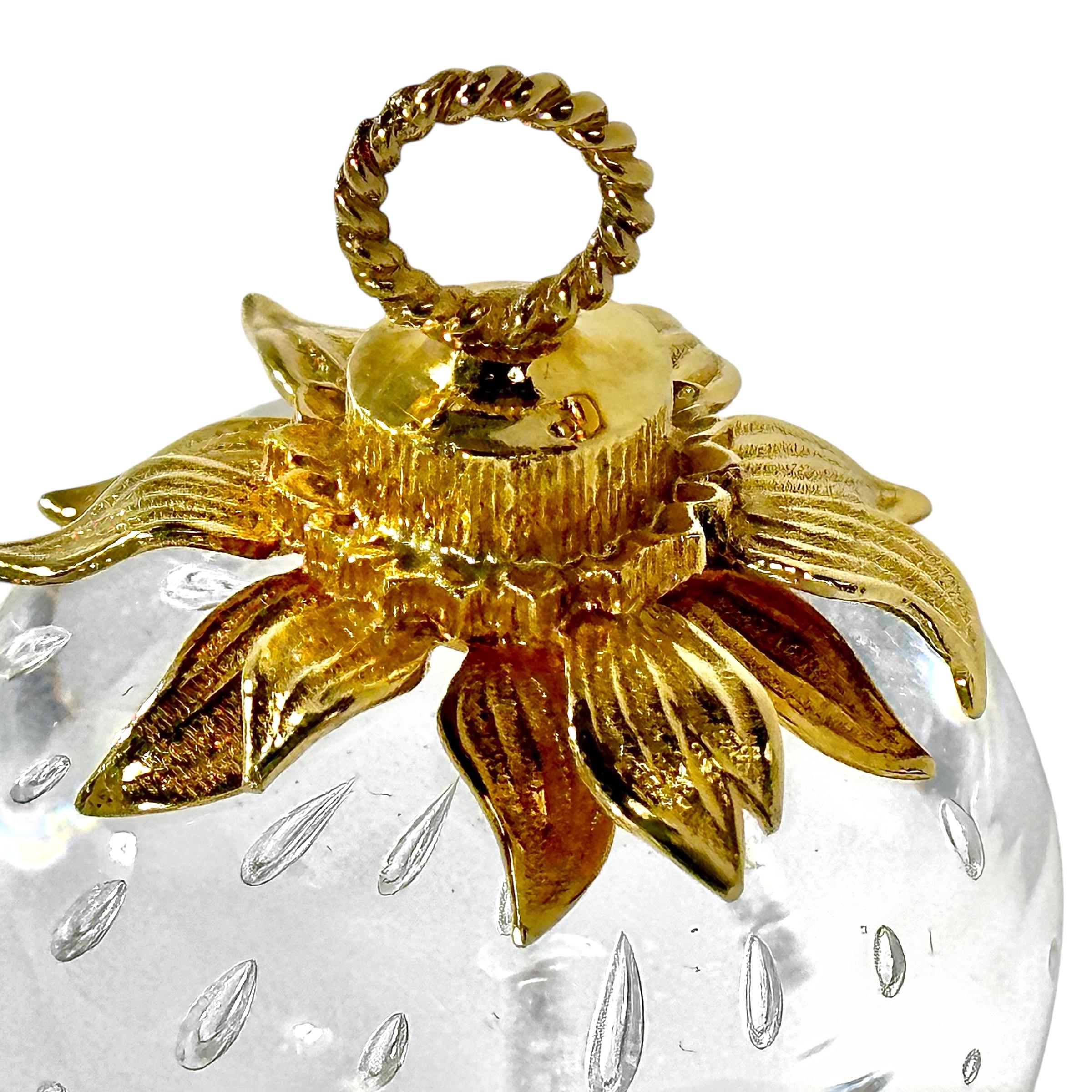 Women's or Men's Strawberry Pendant by Steuben Glass with 18k Yellow Gold Stem and Glass Body For Sale