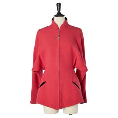 Strawberry pink crêpe jacket with black velvet pockets Thierry Mugler