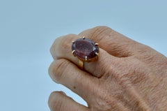 Strawberry Quartz 'Super Seven' Oval Set in 14 Carat Gold Ring