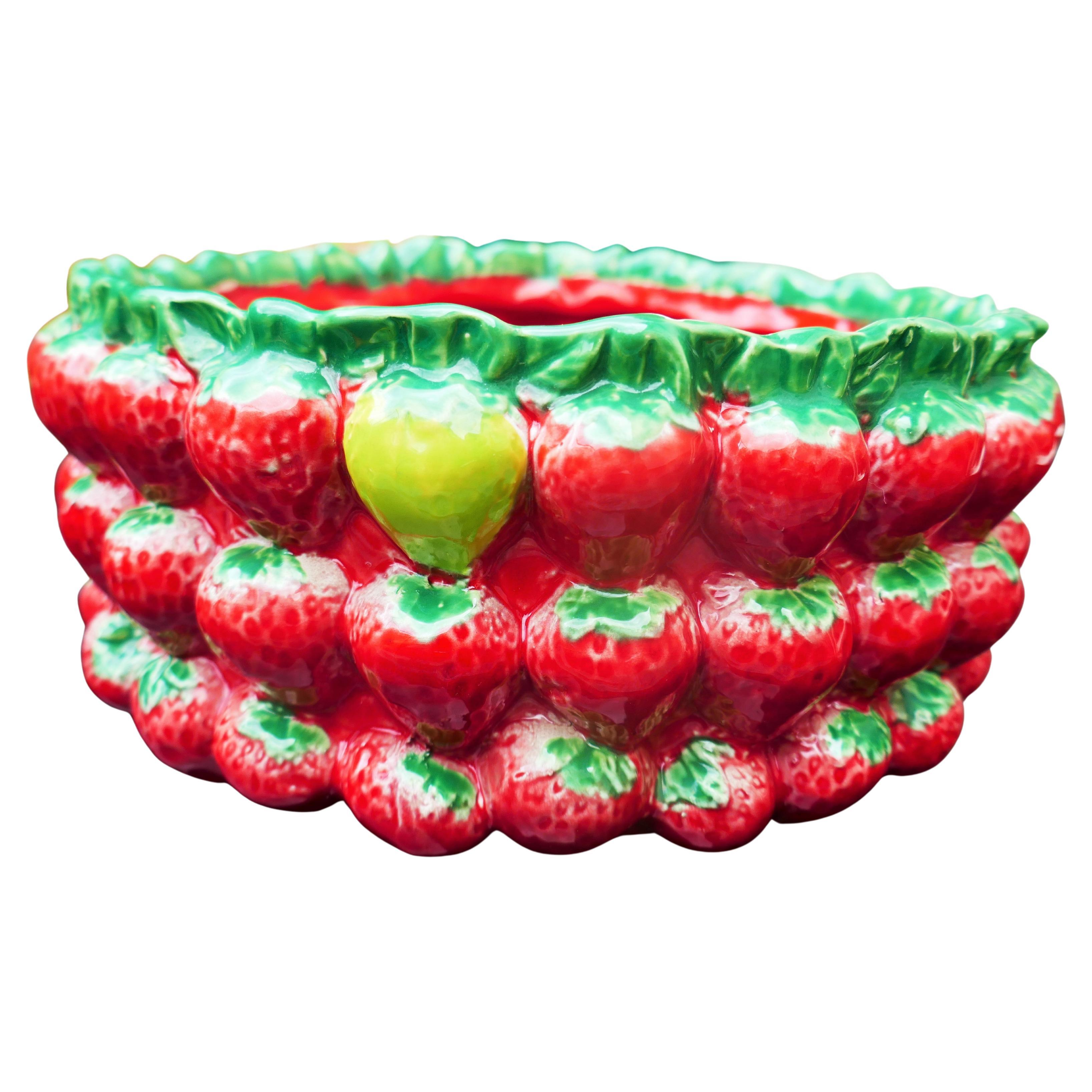 Ceramic Strawberry-shaped ceramic or majolica serving set -          Raymor Bitossi For Sale