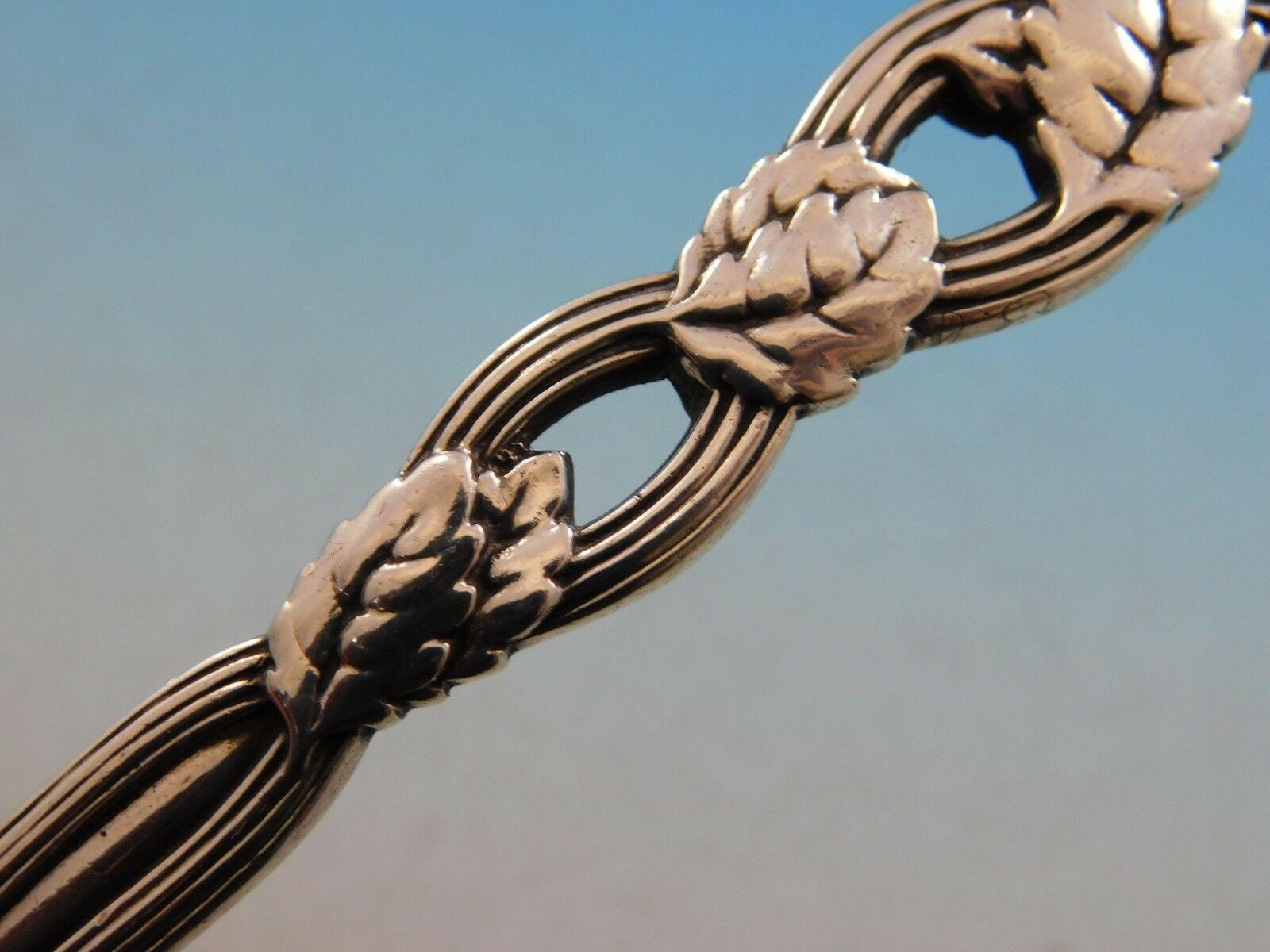 Erdbeerfarbenes Weinreben von Tiffany & Co. Beerenlöffel aus Sterlingsilber mit Muschelschale, GW 2