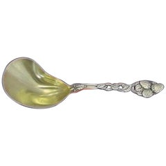 Erdbeerfarbenes Weinreben von Tiffany & Co. Conch-Löffel aus Sterlingsilber, Gold gewaschen