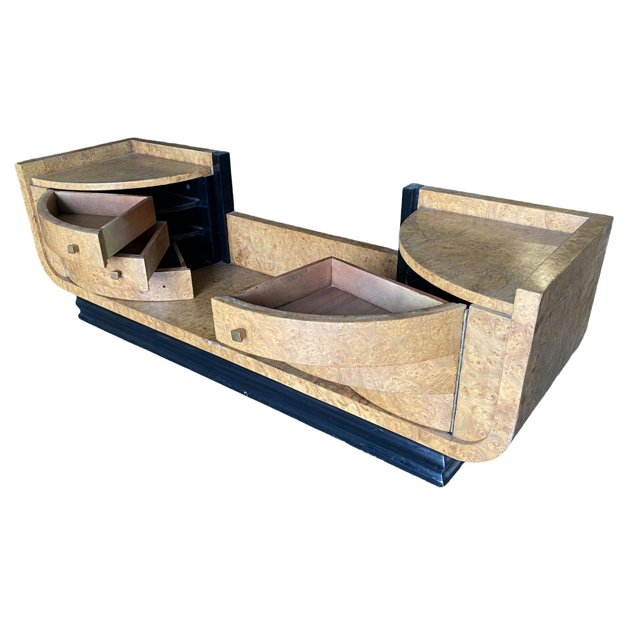 Streamline Art Deco Dresser & Vanity Bedroom Set by Donald Deskey for Widdicombe For Sale 7