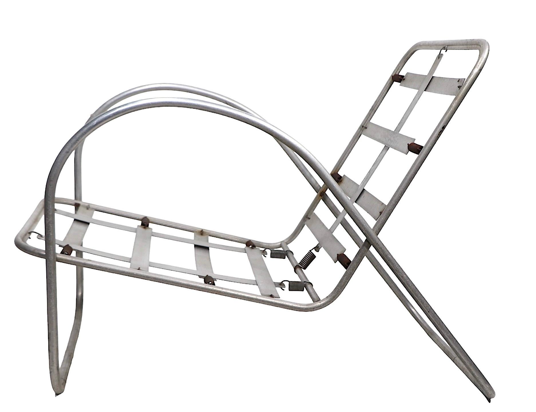 Stromlinienförmiger Design-Aluminium-Sessel für den Innenhof am Pool  Richard Neutra  1930/40s im Angebot 4