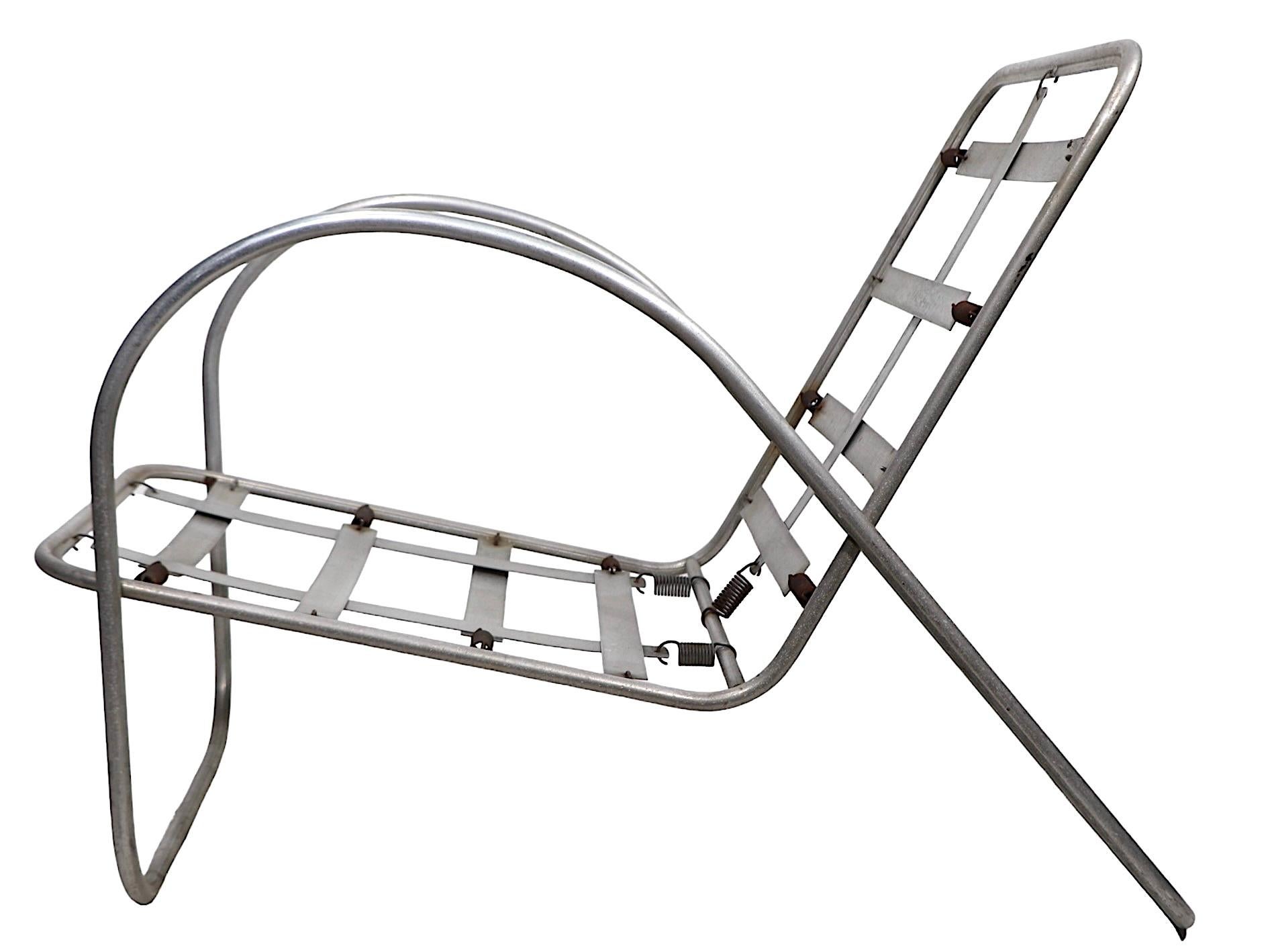 Stromlinienförmiger Design-Aluminium-Sessel für den Innenhof am Pool  Richard Neutra  1930/40s im Angebot 5