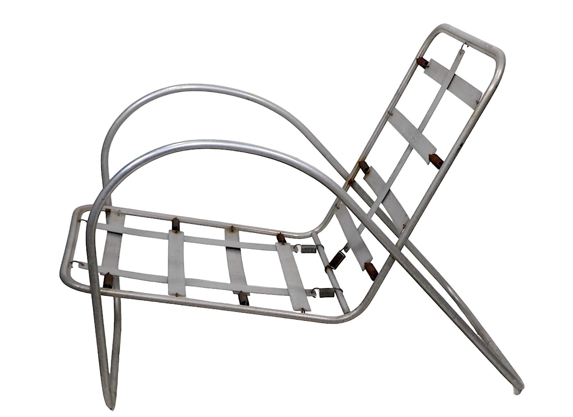 Stromlinienförmiger Design-Aluminium-Sessel für den Innenhof am Pool  Richard Neutra  1930/40s im Angebot 8