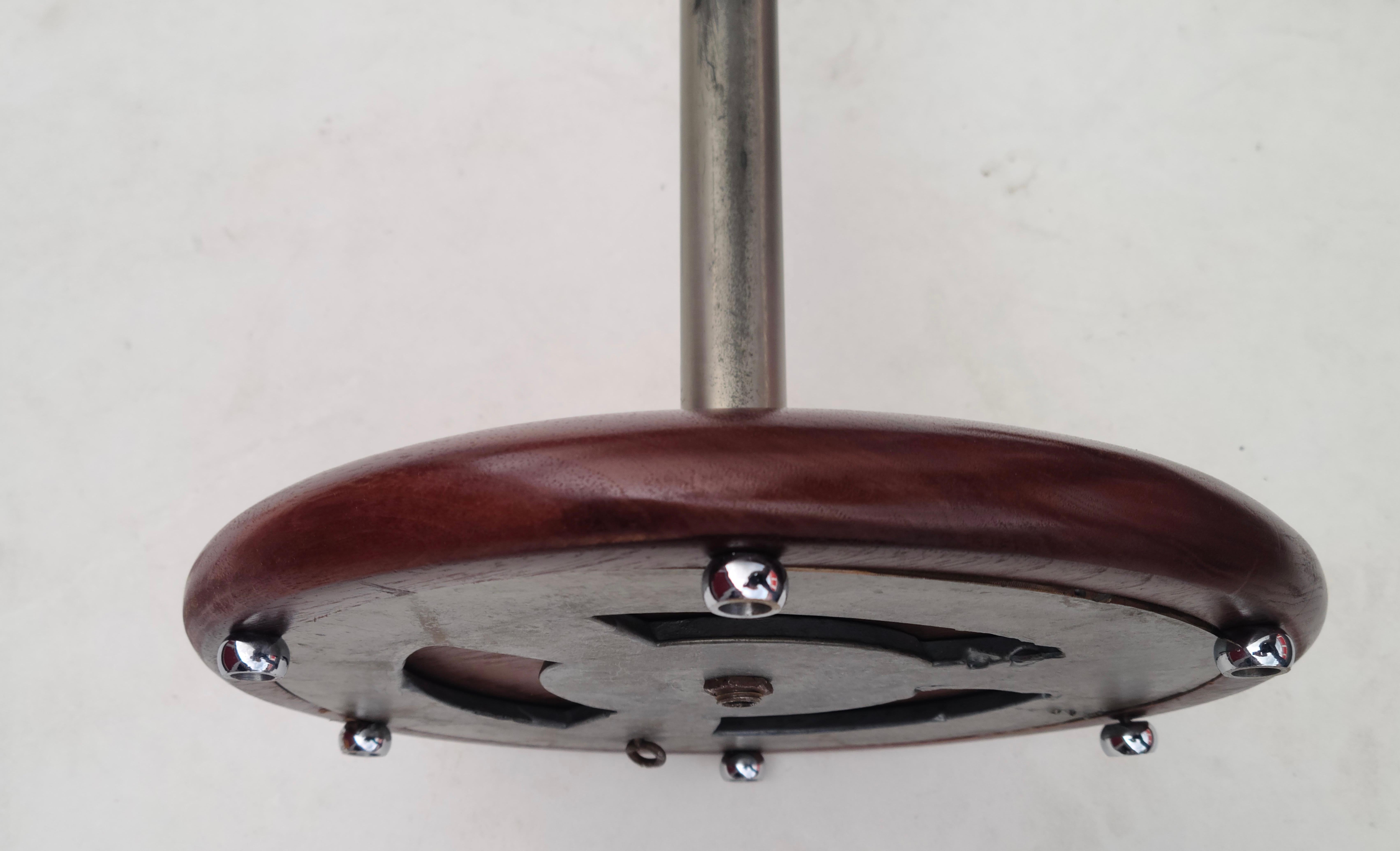 Streamline Floor Lamp Flat Banded Chrome Walnut in the style of Donald Deskey For Sale 10