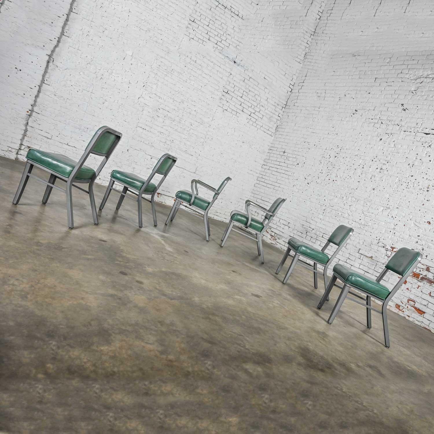 Streamline Industrial Metal & Green Vinyl Faux Leather Dining Chairs Set of 6 In Good Condition In Topeka, KS