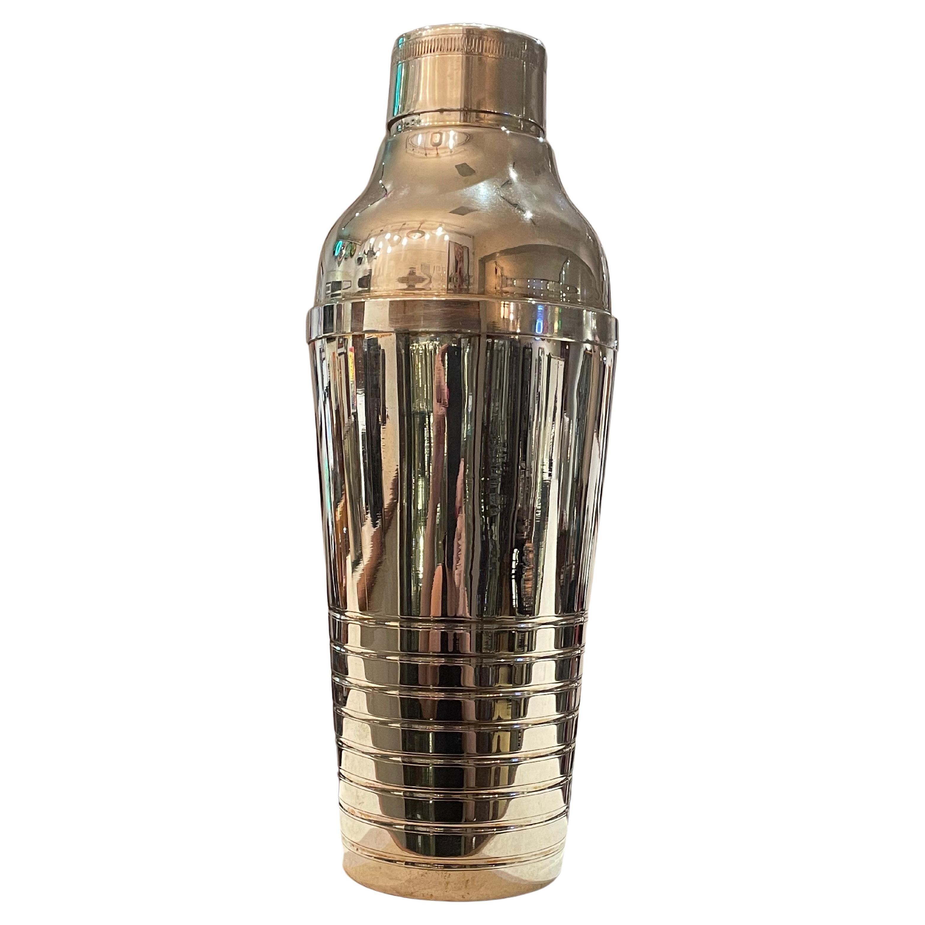 Streamlined Art Deco French Silver Plated Cocktail Shaker