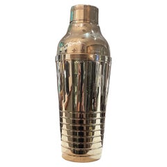 Streamlined Art Deco French Silver Plated Cocktail Shaker
