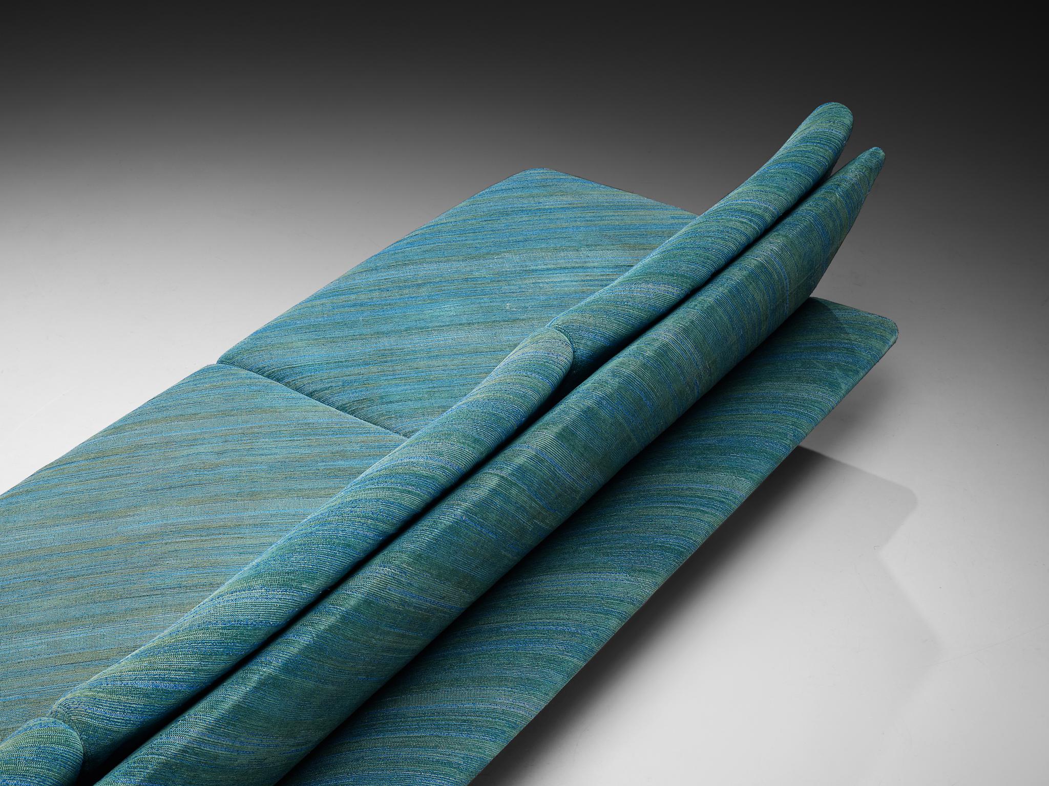 Postmoderno Set da soggiorno moderno e lineare con divani e ottomane in vendita