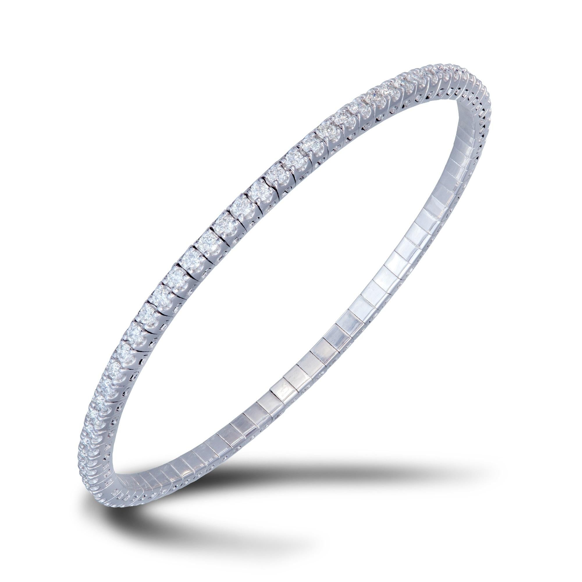 Strechable Bangle BRACELET 18K White Gold Diamond 1.69 Cts/68 Pcs
