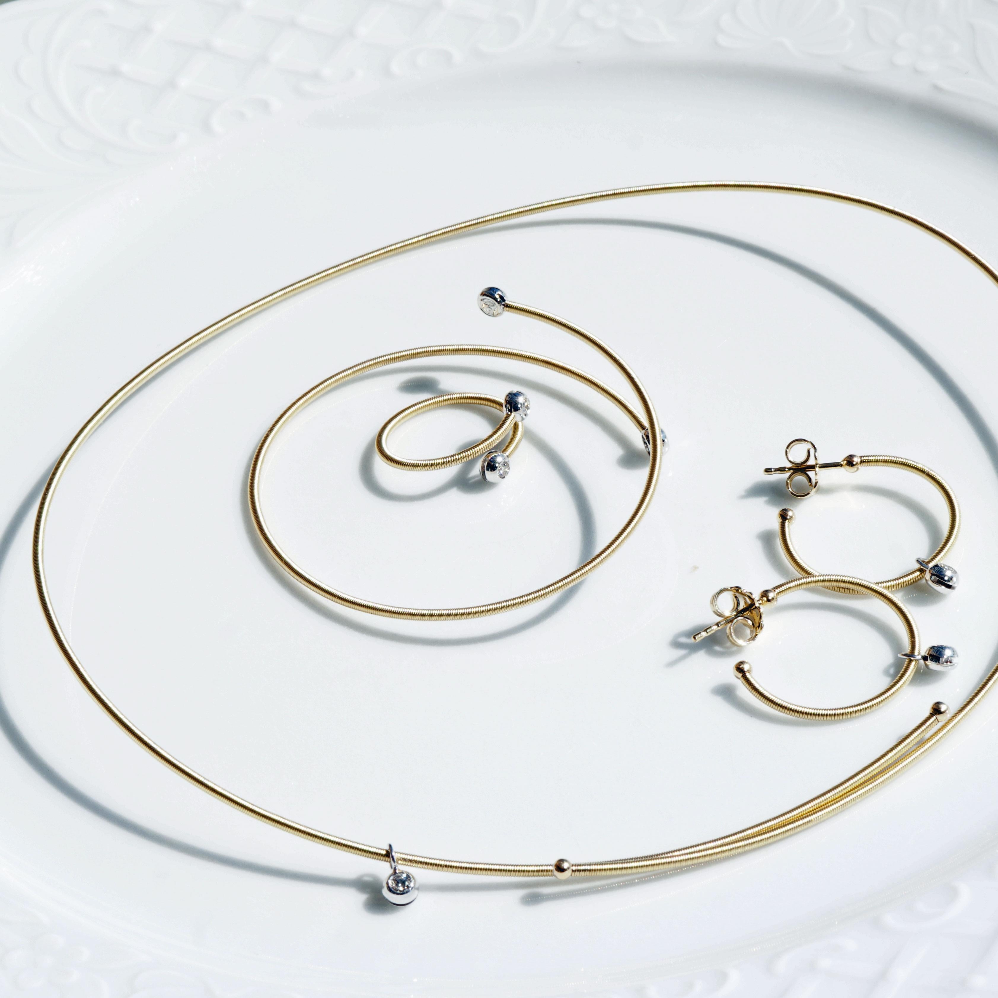 Bracciale Brilliante Edera Oro Avvolgimento a filo Silhouette di precisione Germania in vendita 2