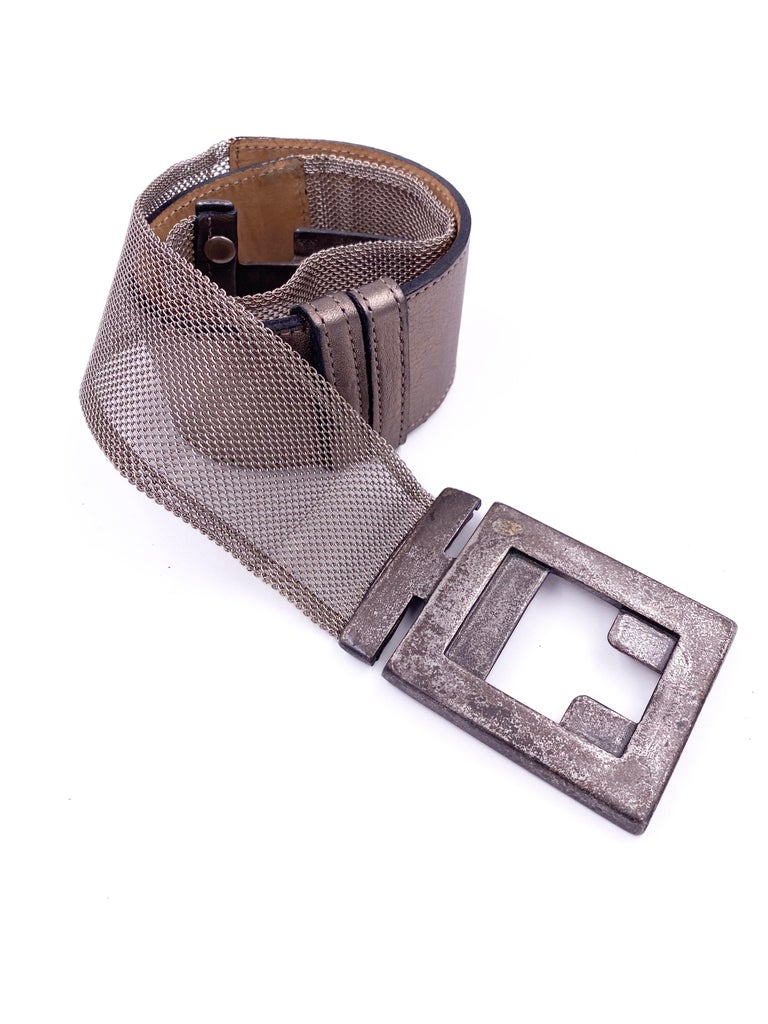 Streets Ahead Silver Leather and Metal Mesh Belt For Sale at  display picture 3
