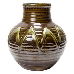 Strehla Keramik East German Mid-Century Zig-Zag Pattern Glazed Ceramic Vase