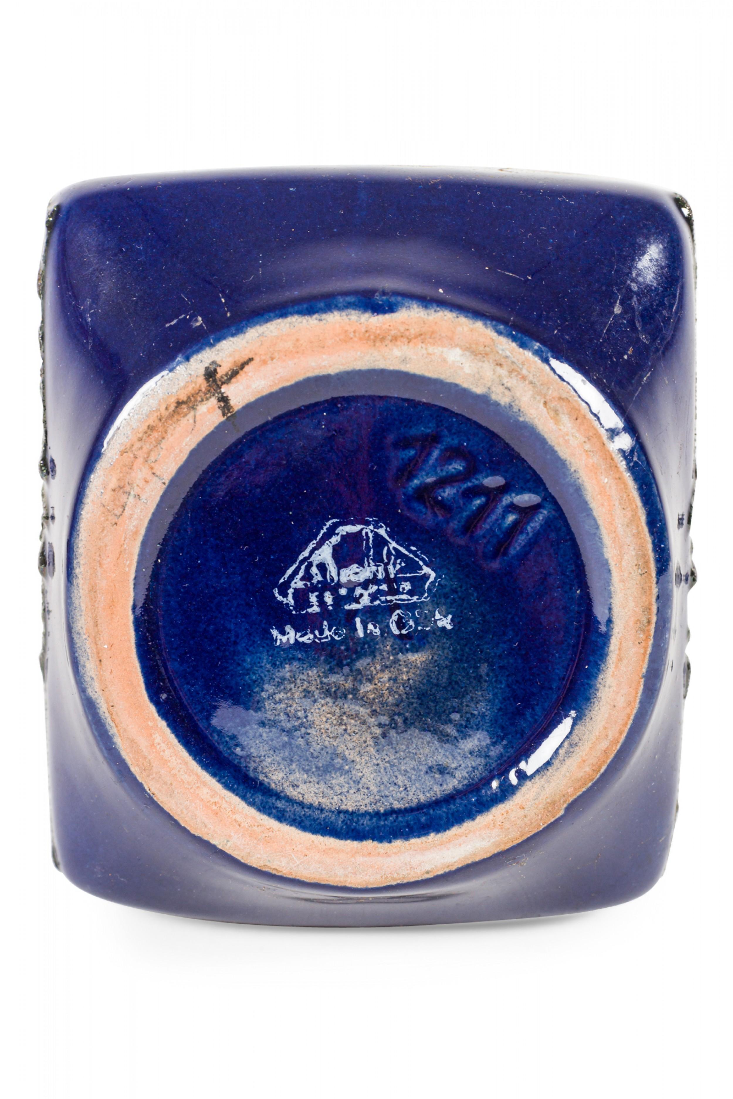 Mid-Century Modern Strehla Keramik East German Raised Blue and Green Clover Pattern Ceramic Vase For Sale