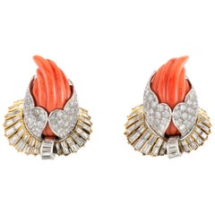 Magnifiques boucles d'oreilles en corail et diamants en argent sterle