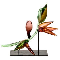 Strelitzio, green/pink glass botanical inspired sculpture by Michèle Oberdieck