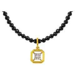 Collier d'antiquités Strength avec diamant