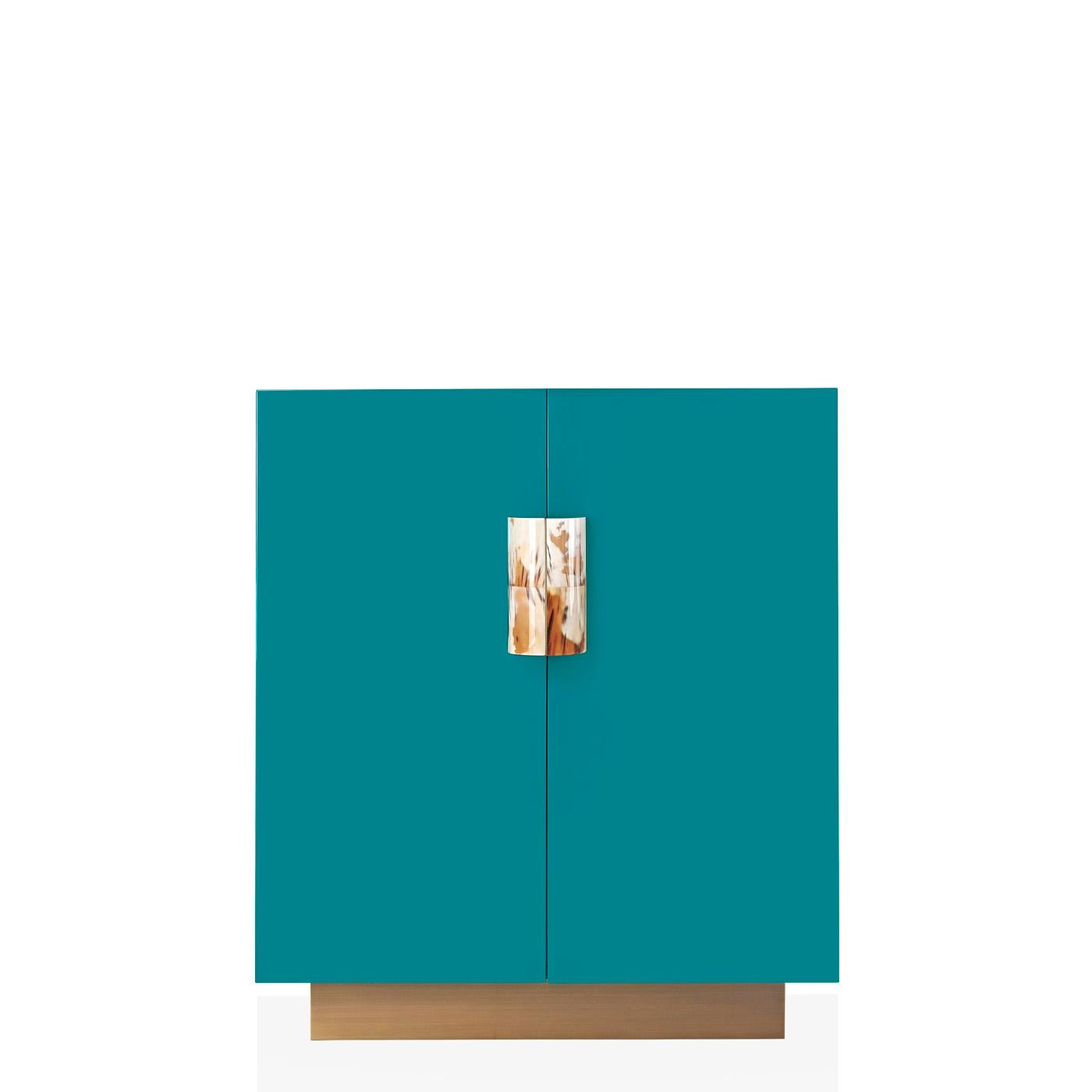 Lacquered Stresa Cabinet in Glossy Water Blue Lacquer and Corno Italiano, Mod. 4418 For Sale