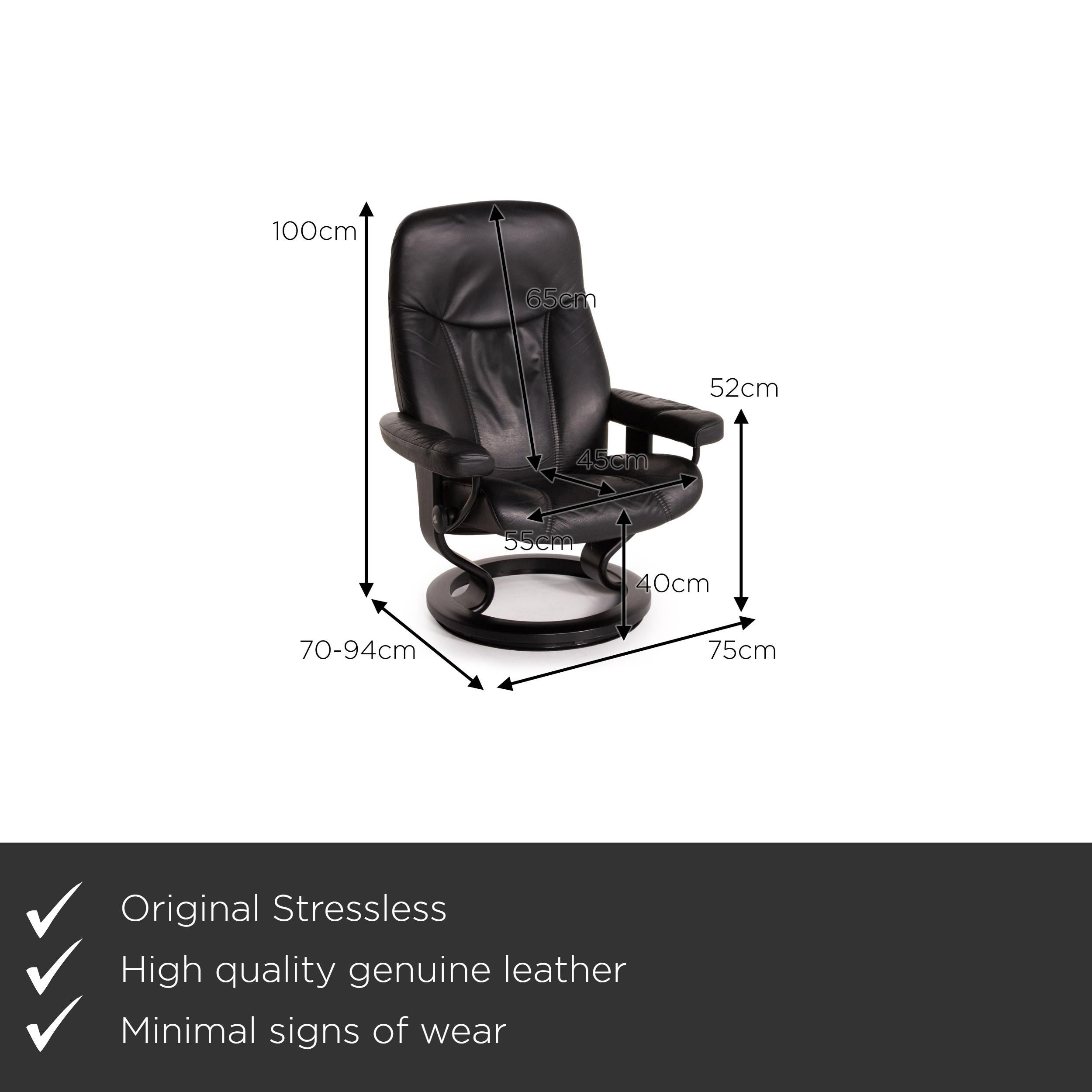 We present to you a Stressless Consul leather armchair incl. Stool black function relaxation.


 Product measurements in centimeters:
 

Depth: 70
Width: 75
Height: 100
Seat height: 40
Rest height: 52
Seat depth: 45
Seat width: 55
Back