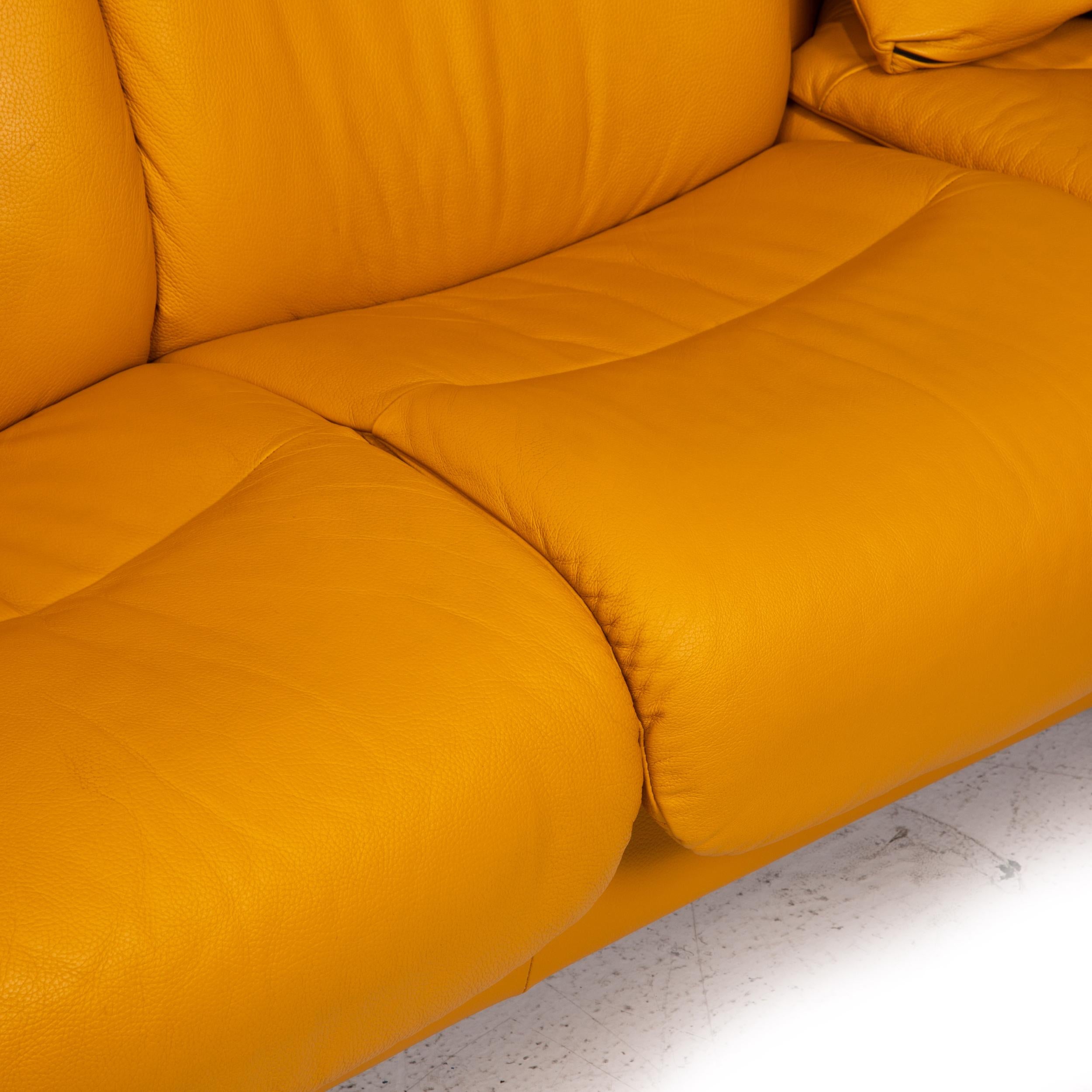Stressless Eldorado Leather Corner Sofa Yellow Relax Function Sofa Couch In Fair Condition In Cologne, DE