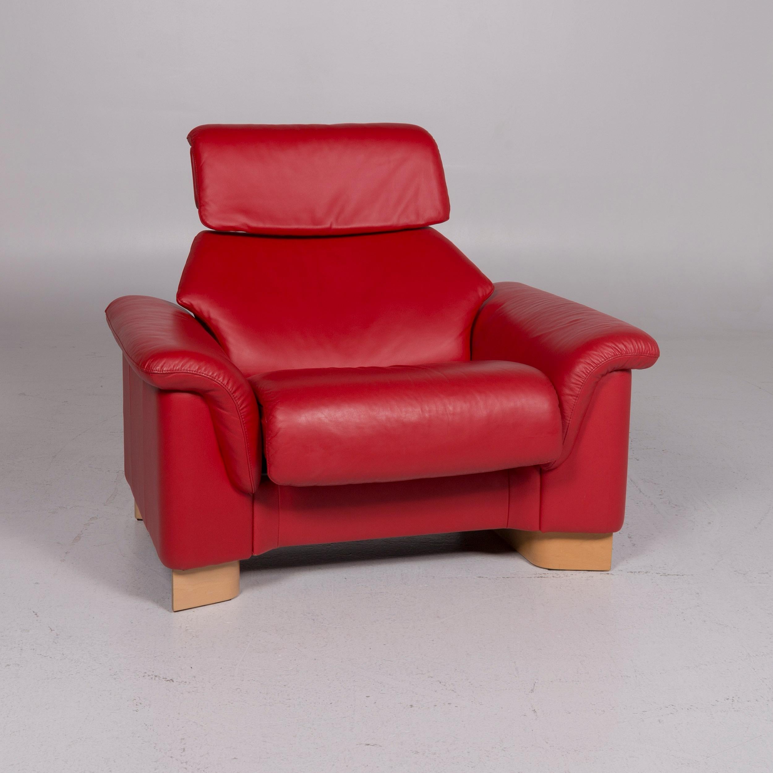 We bring to you a Stressless leather armchair red.

Product measurements in centimetres:
 

Depth 85
Width 118
Height 104
Seat-height 46
Rest-height 59
Seat-depth 52
Seat-width 66
Back-height 60.

  
