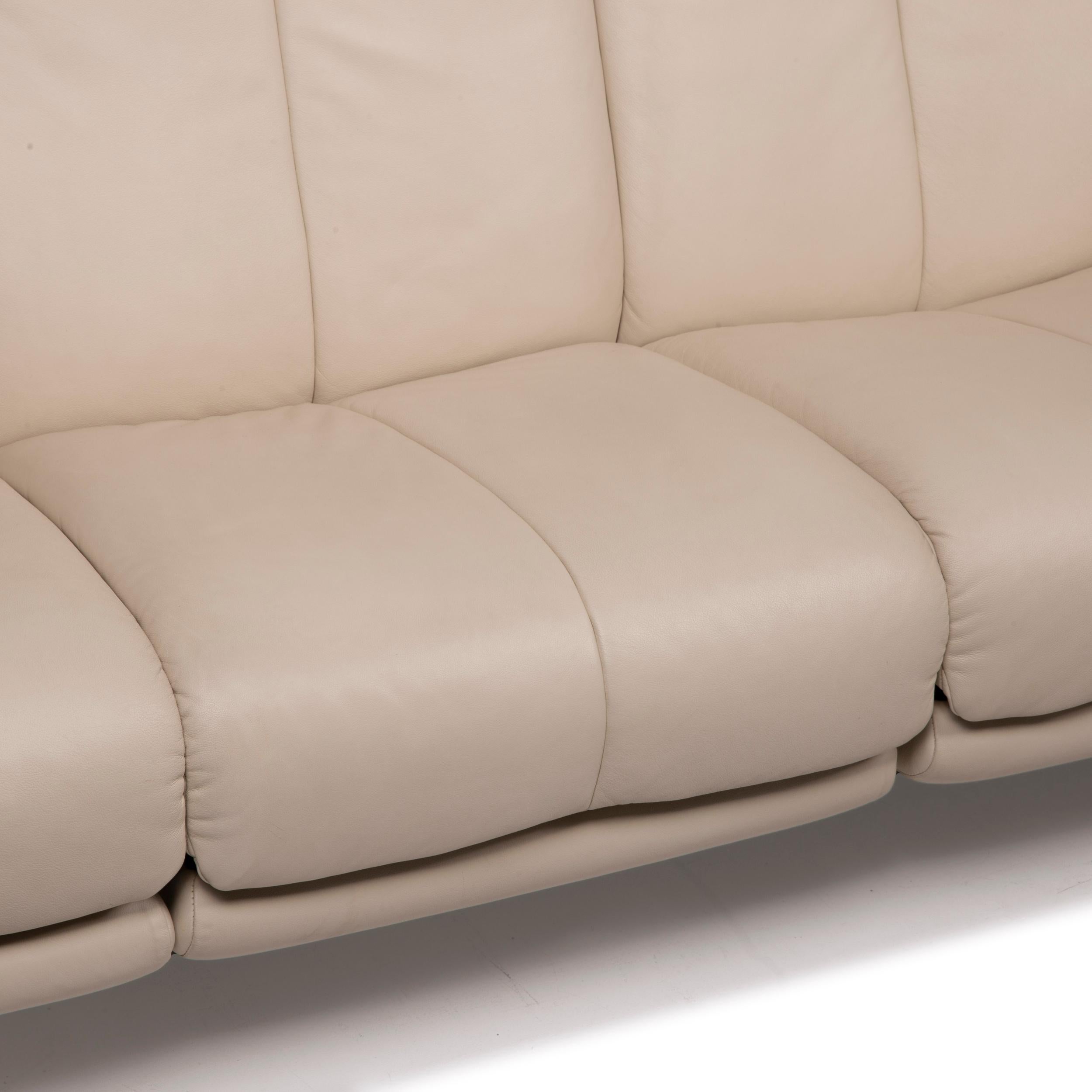 Norwegian Stressless Leather Sofa Beige Three-Seater Electric Function Relaxation Function