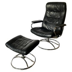 Stressless Lounge Chair and Ottoman in Black