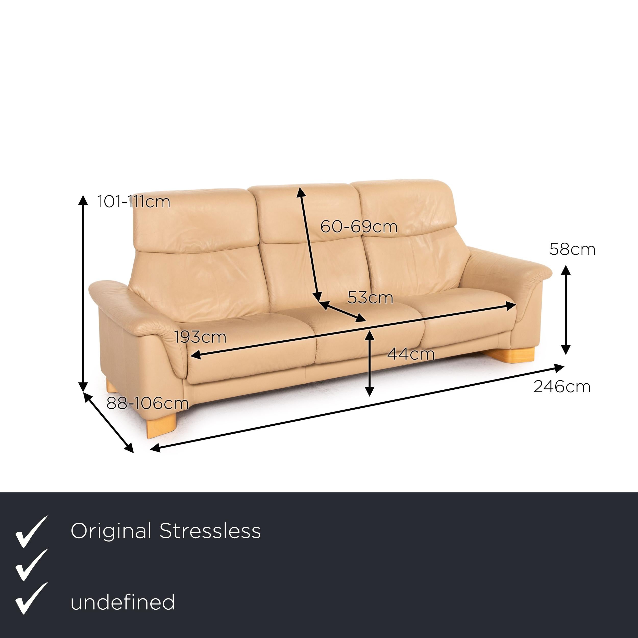 We present to you a Stressless paradise leather sofa set beige 1x three-seater 1x stool.

Product measurements in centimeters:

Depth 88
Width 246
Height 101
Seat height 44
Rest height 58
Seat depth 53
Seat width 193
Back height