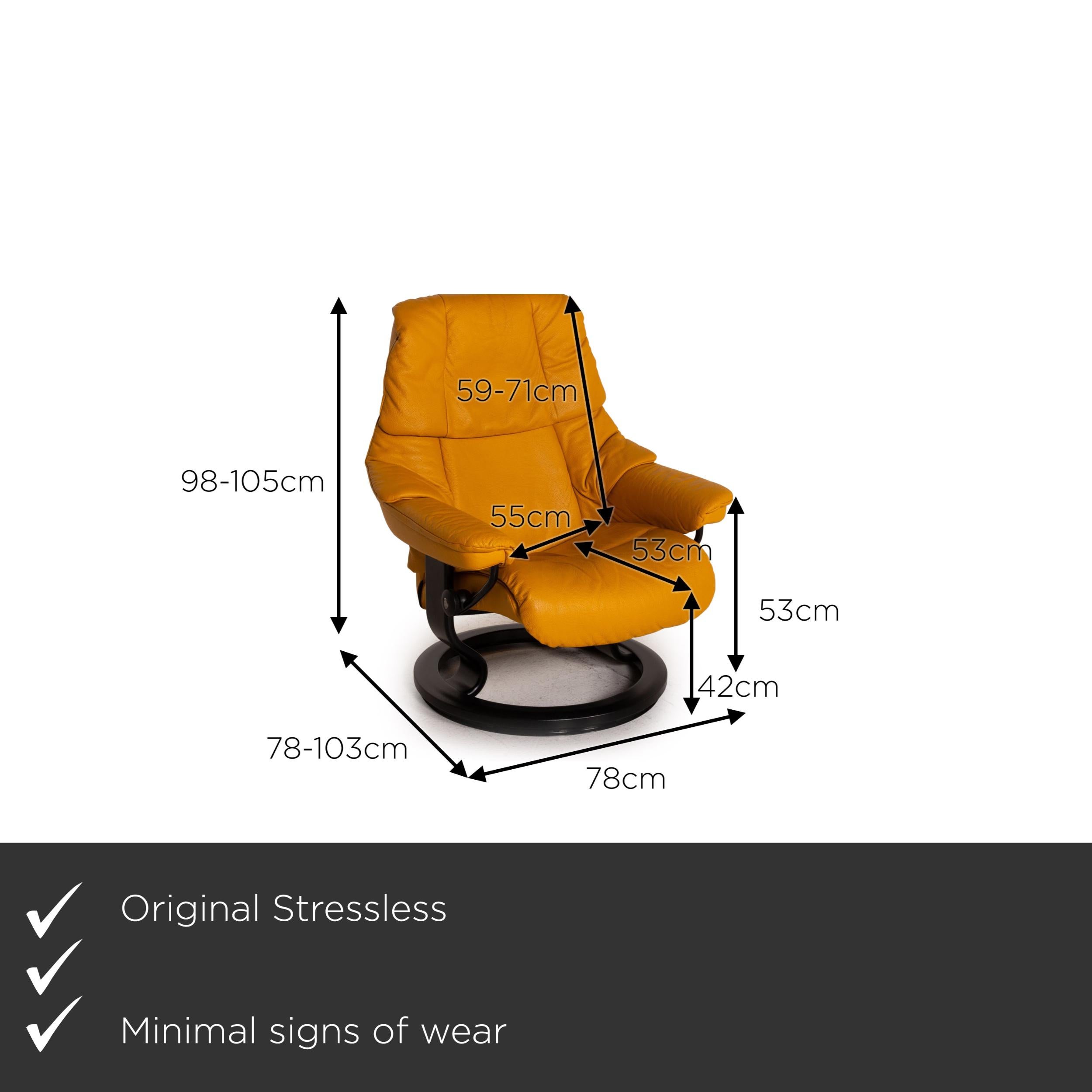 We present to you a Stressless Reno leather recliner yellow armchair.


 Product measurements in centimeters:
 

Depth: 78
Width: 78
Height: 98
Seat height: 42
Rest height: 53
Seat depth: 53
Seat width: 55
Back height: 59.
  