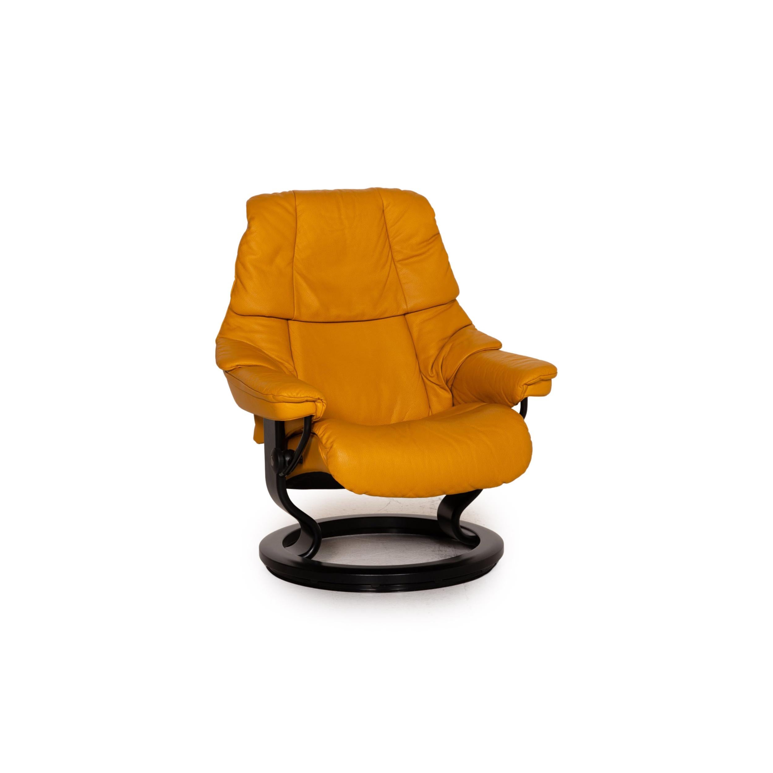 Stressless Reno Leather Recliner Yellow Armchair In Good Condition In Cologne, DE