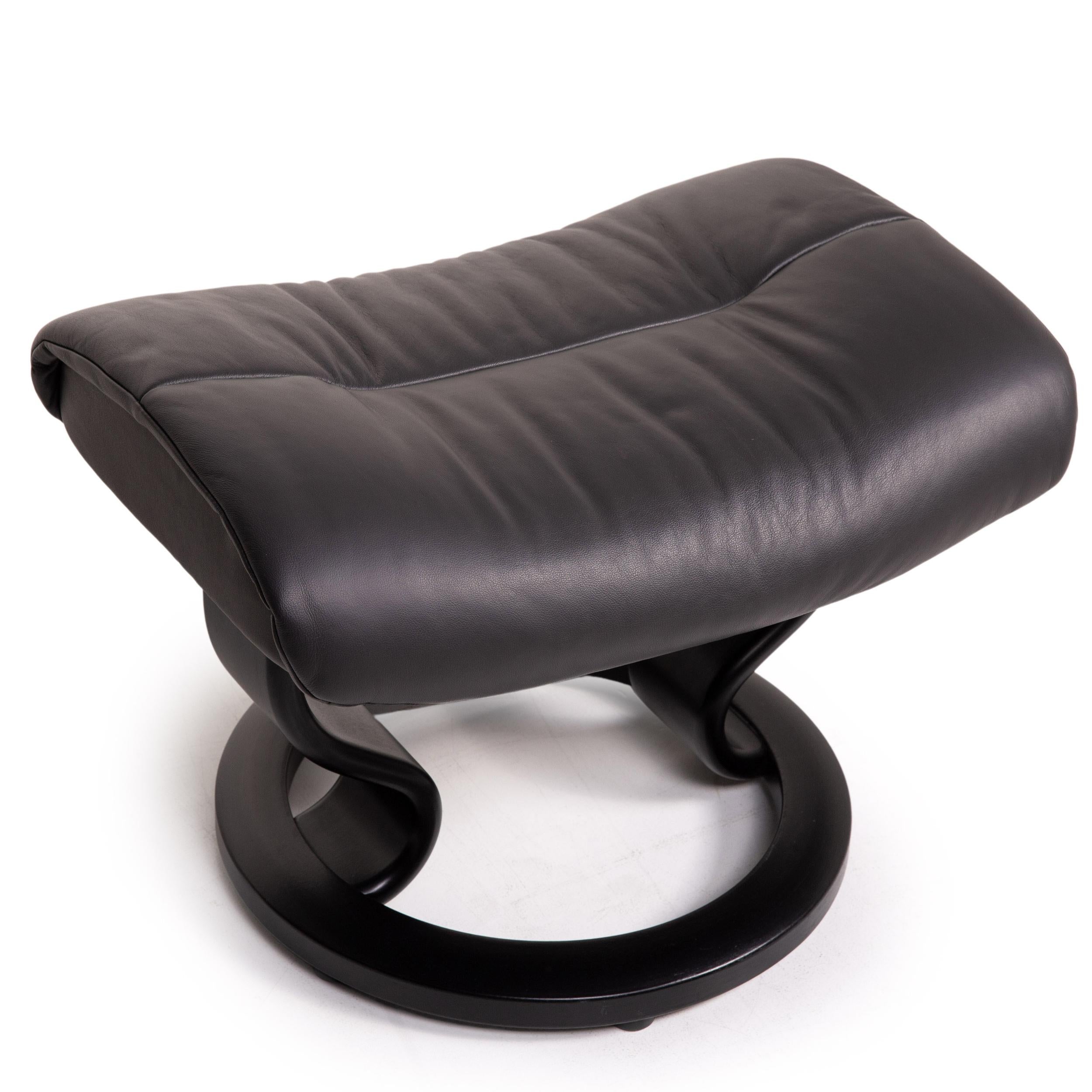 Stressless Sunrise Leather Armchair Incl. Ottoman Gray Size M Relax Function In Good Condition In Cologne, DE