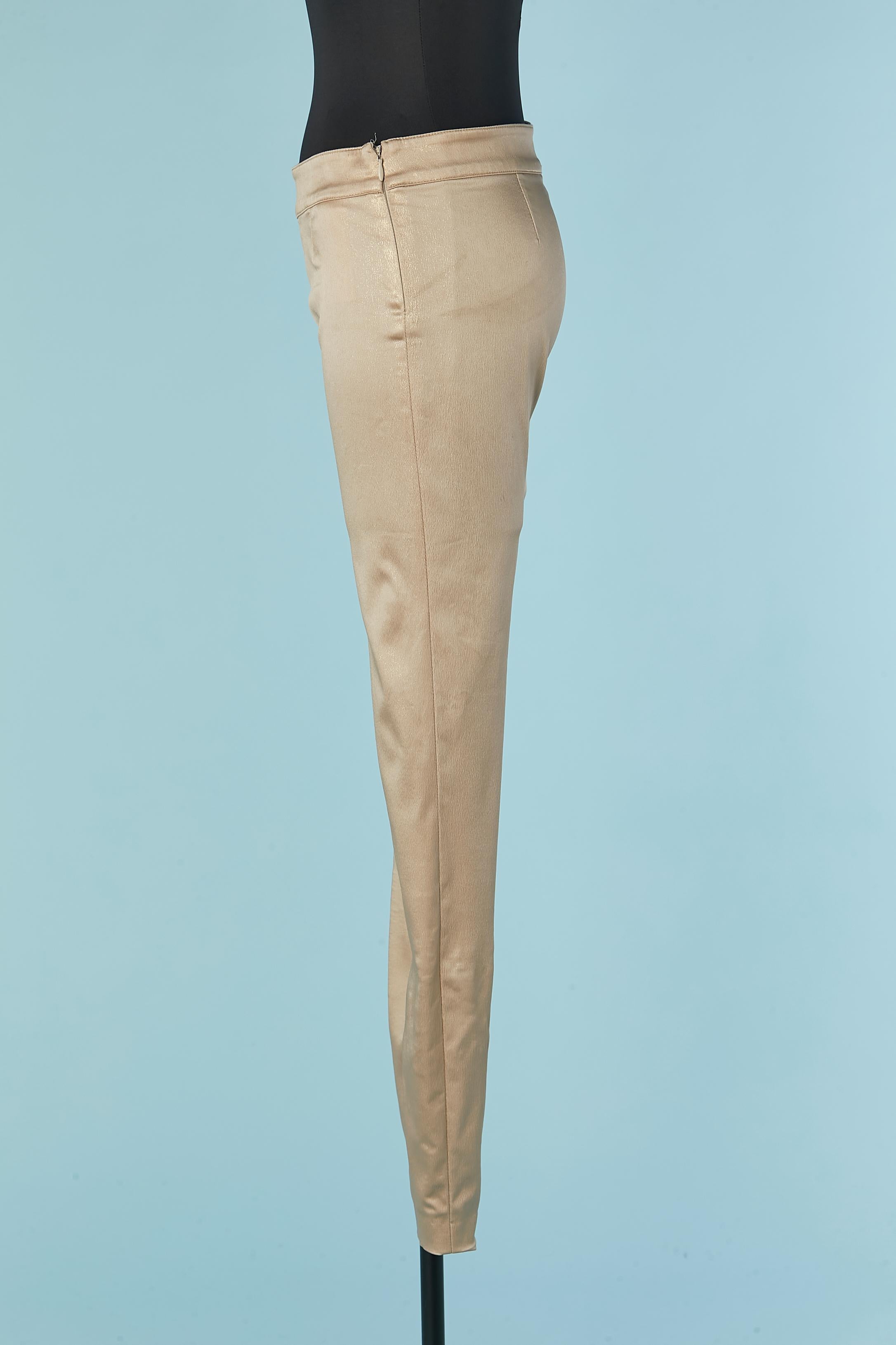 Pantalone beige elasticizzato con filo lurex oro D&G by DOLCE & GABBANA In condizioni ottime in vendita a Saint-Ouen-Sur-Seine, FR