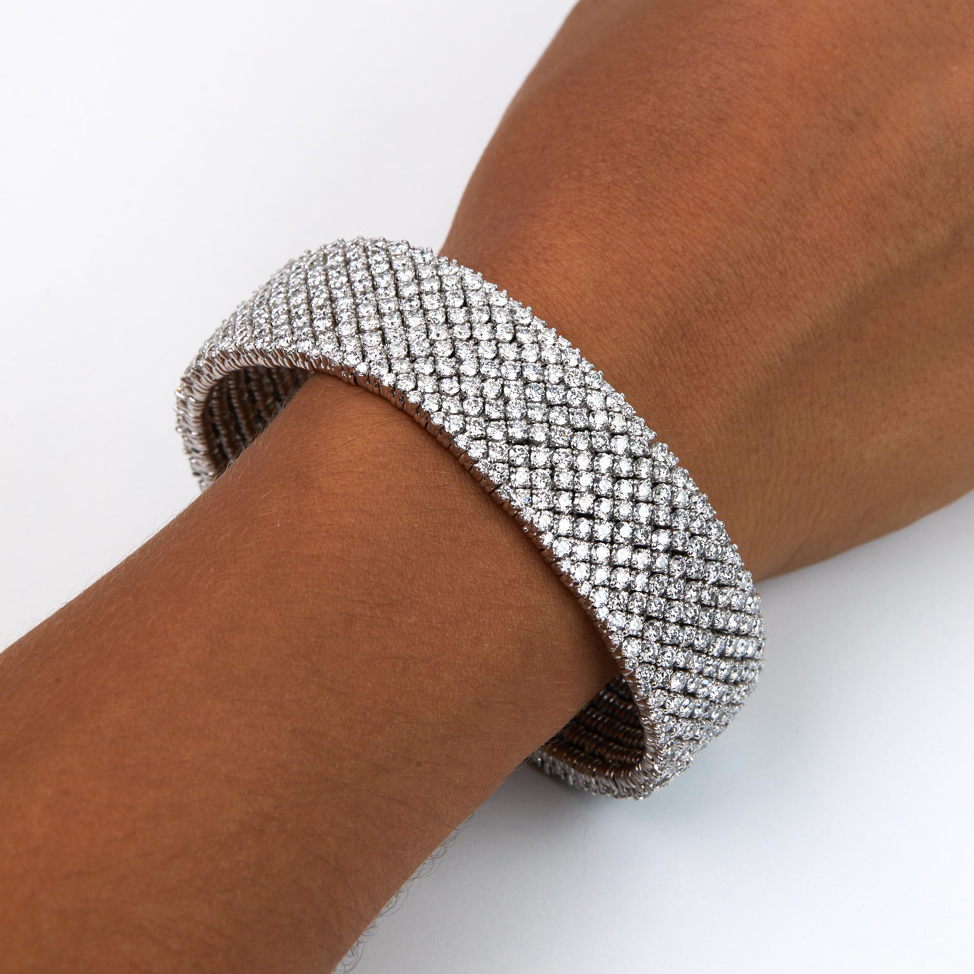 Contemporary Stretch Diamond Cuff Bracelet Set in White Gold For Sale