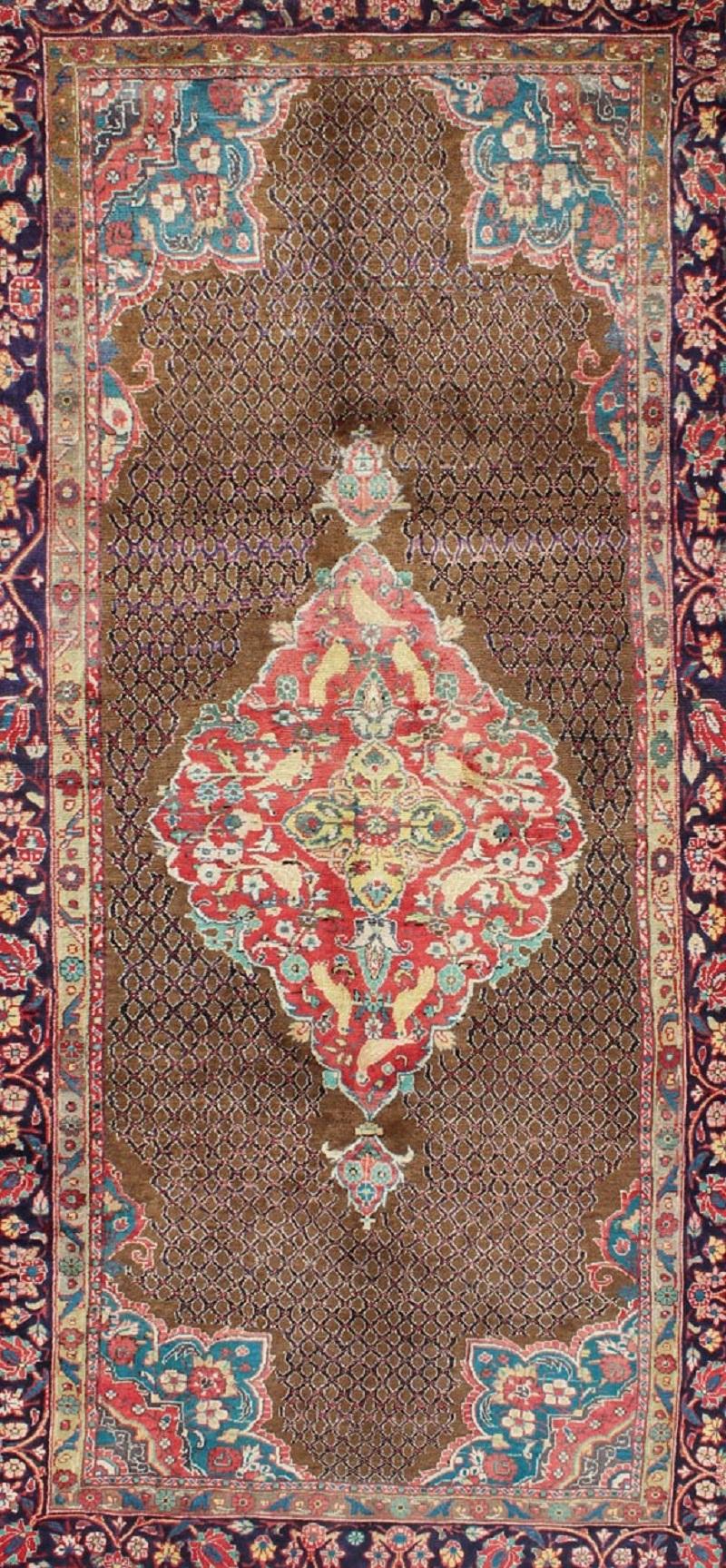 Persischer Serab-Teppich aus Kamelhaar in Braun, Rot, Türkis und Dunkelblau (Malayer) im Angebot